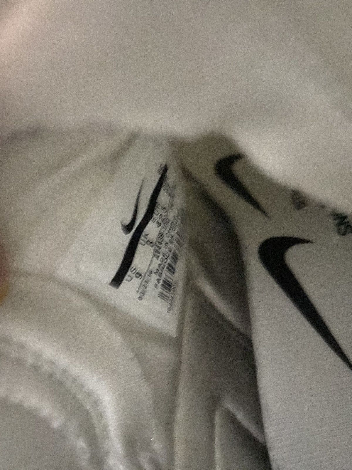 CDG by Comme des Garcons Comme des Garcons x Air Mowabb White 2018 Size US 9 / EU 42 - 5 Thumbnail