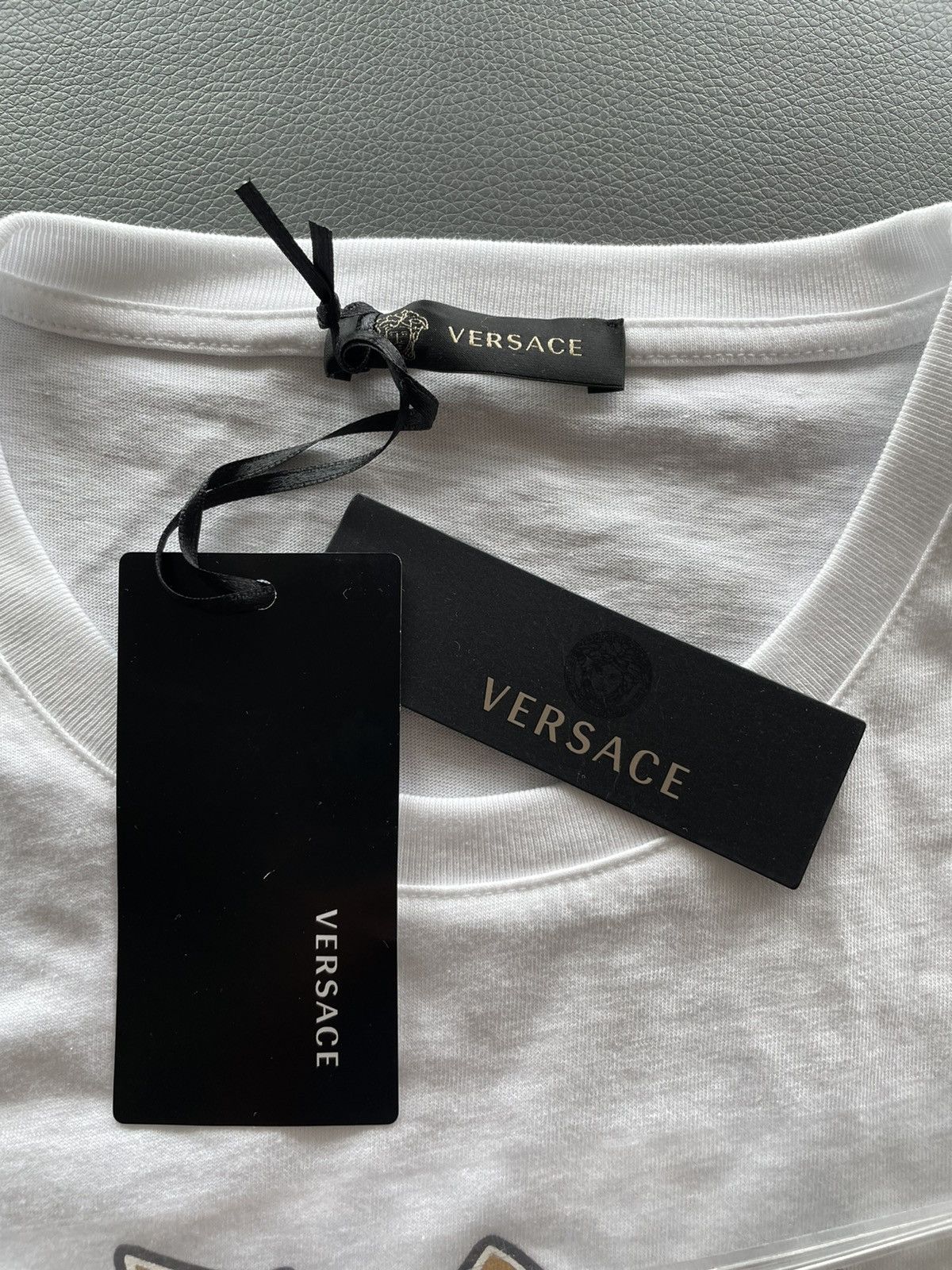 Versace Rare Super Runway Limited Edition Versace Logo Tee T-shirt Size US L / EU 52-54 / 3 - 6 Thumbnail