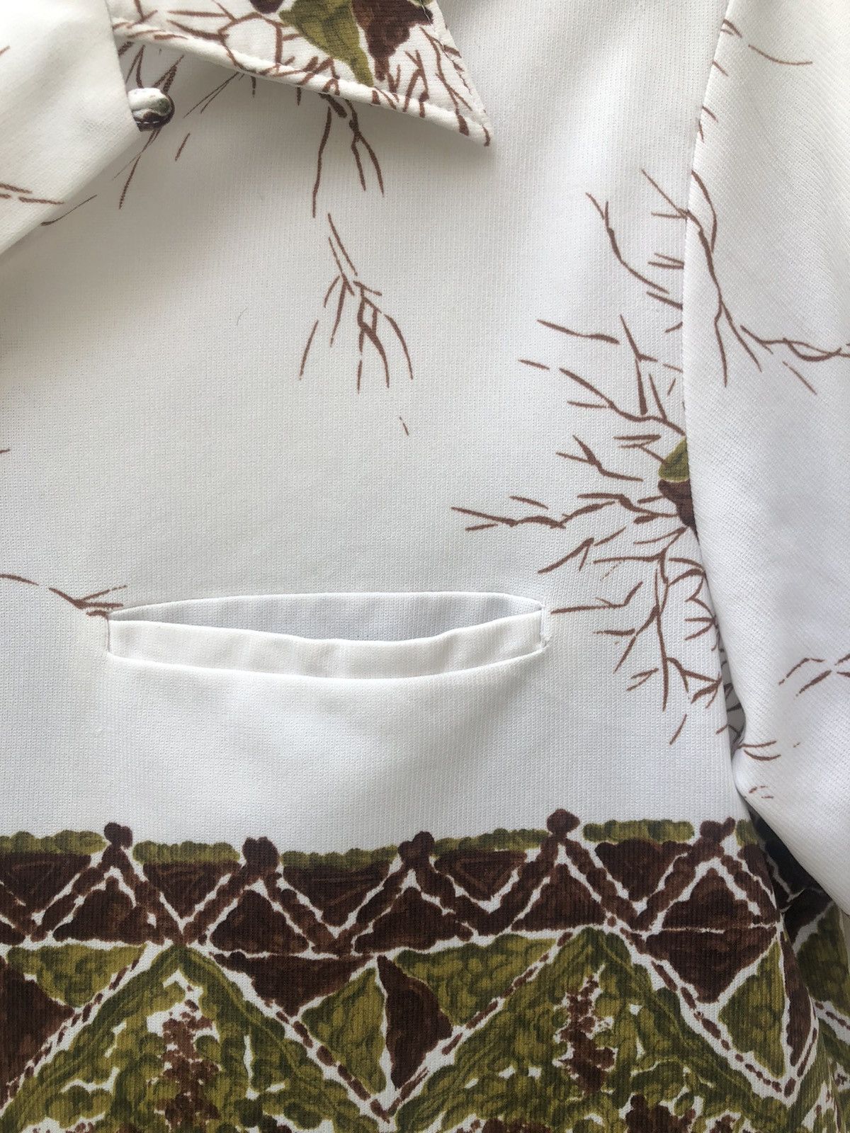 Vintage Vintage 70s MALIHINI Tiki Idol Open Collar Hawaiian Shirt Size US M / EU 48-50 / 2 - 6 Thumbnail