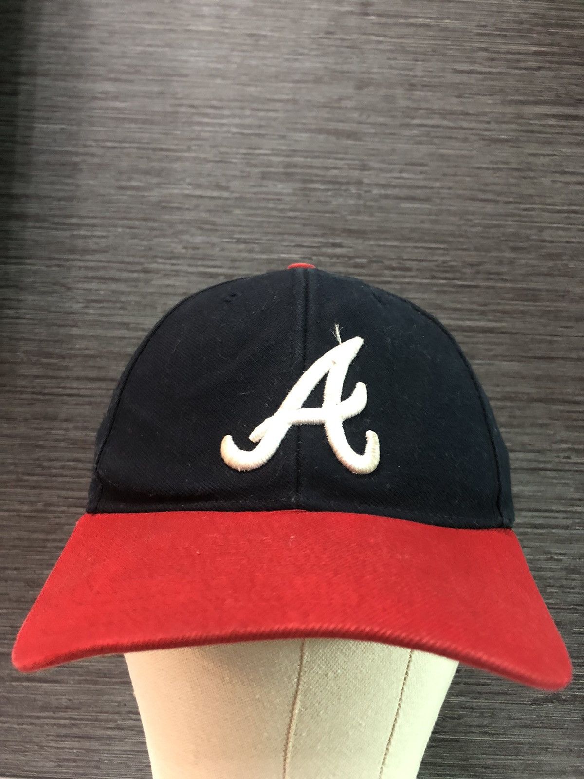 MLB Vintage Atlanta Braves Hat Cap Size ONE SIZE - 1 Thumbnail