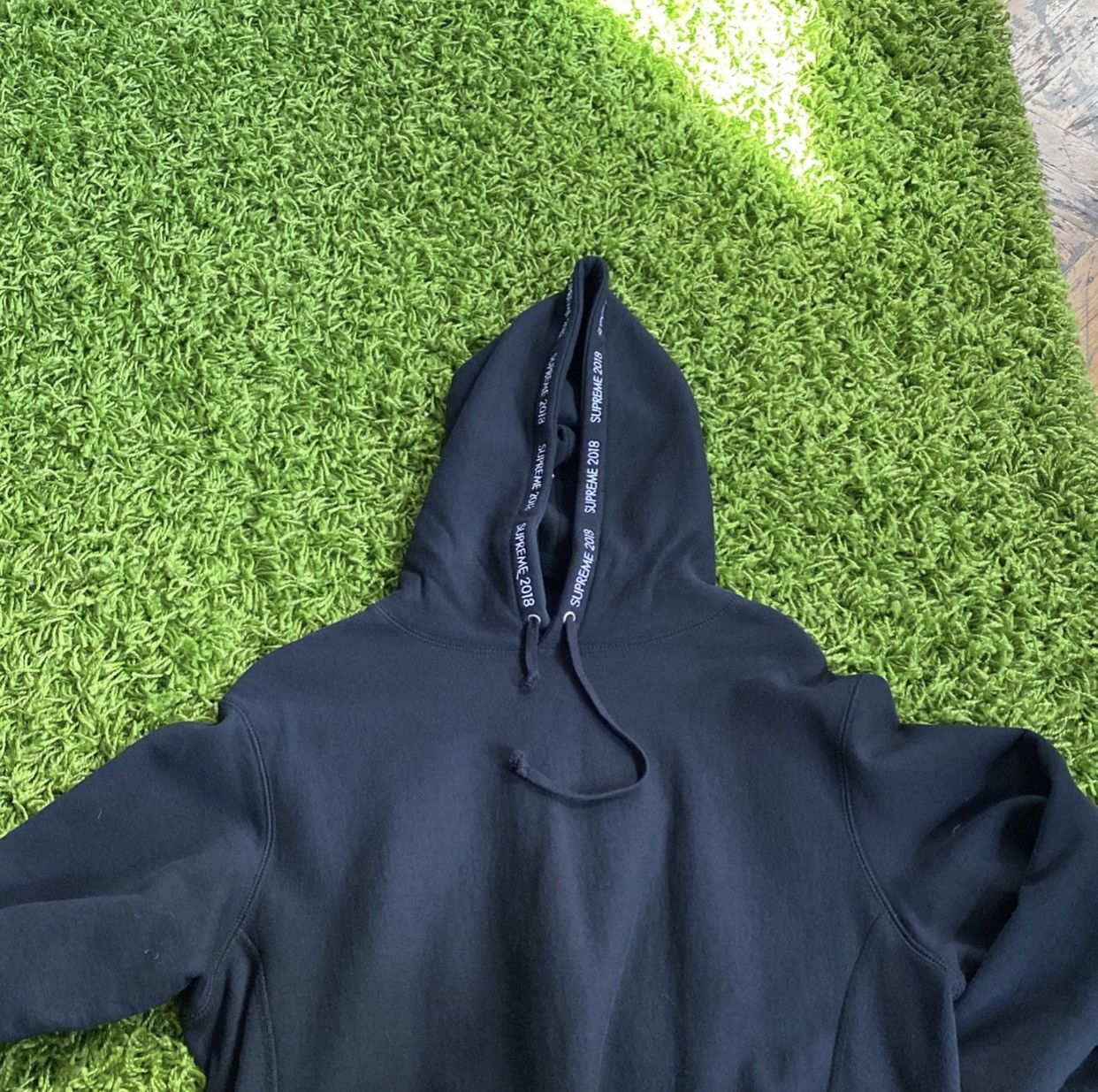 Supreme chanel clearance hoodie