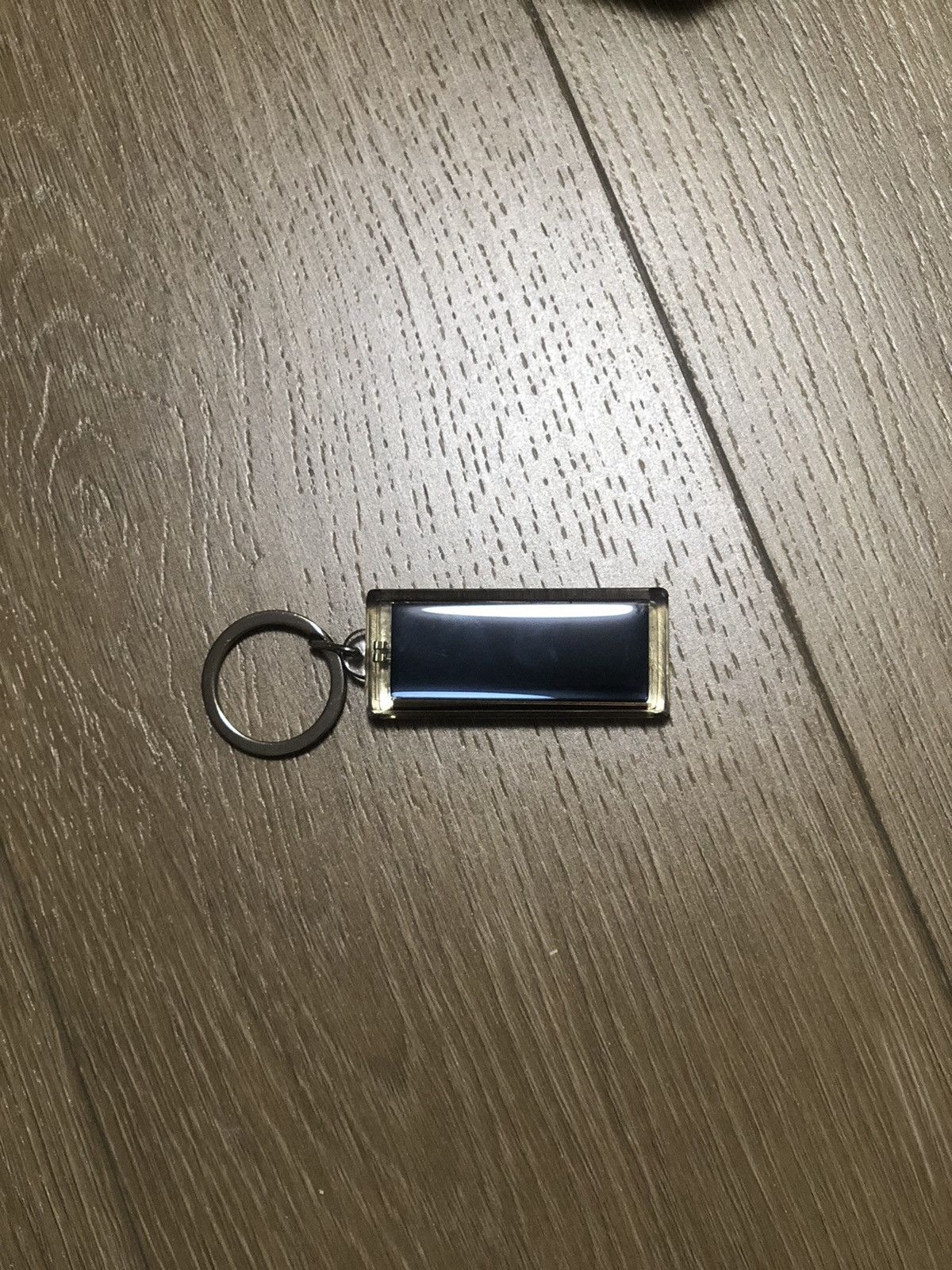 Supreme 13FW Flashing Keychain Fuck Em ! Supreme AW 13 flashing