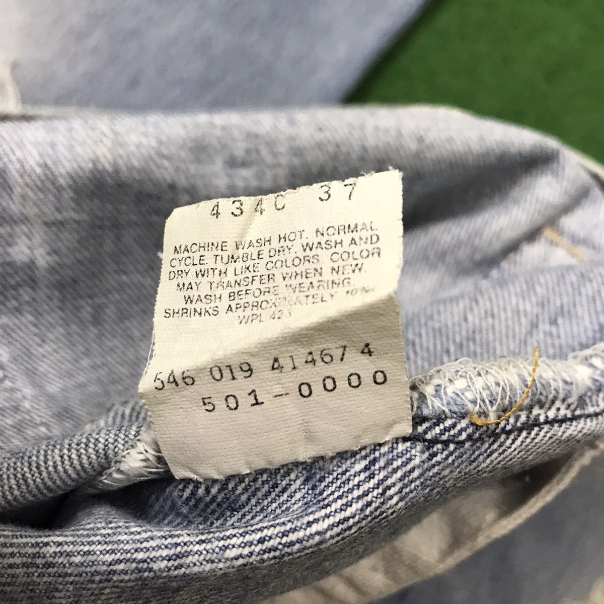 Levi's Vintage 80s Levis 501 Distressed Denim Lightwash CobainStyle Size US 30 / EU 46 - 21 Thumbnail