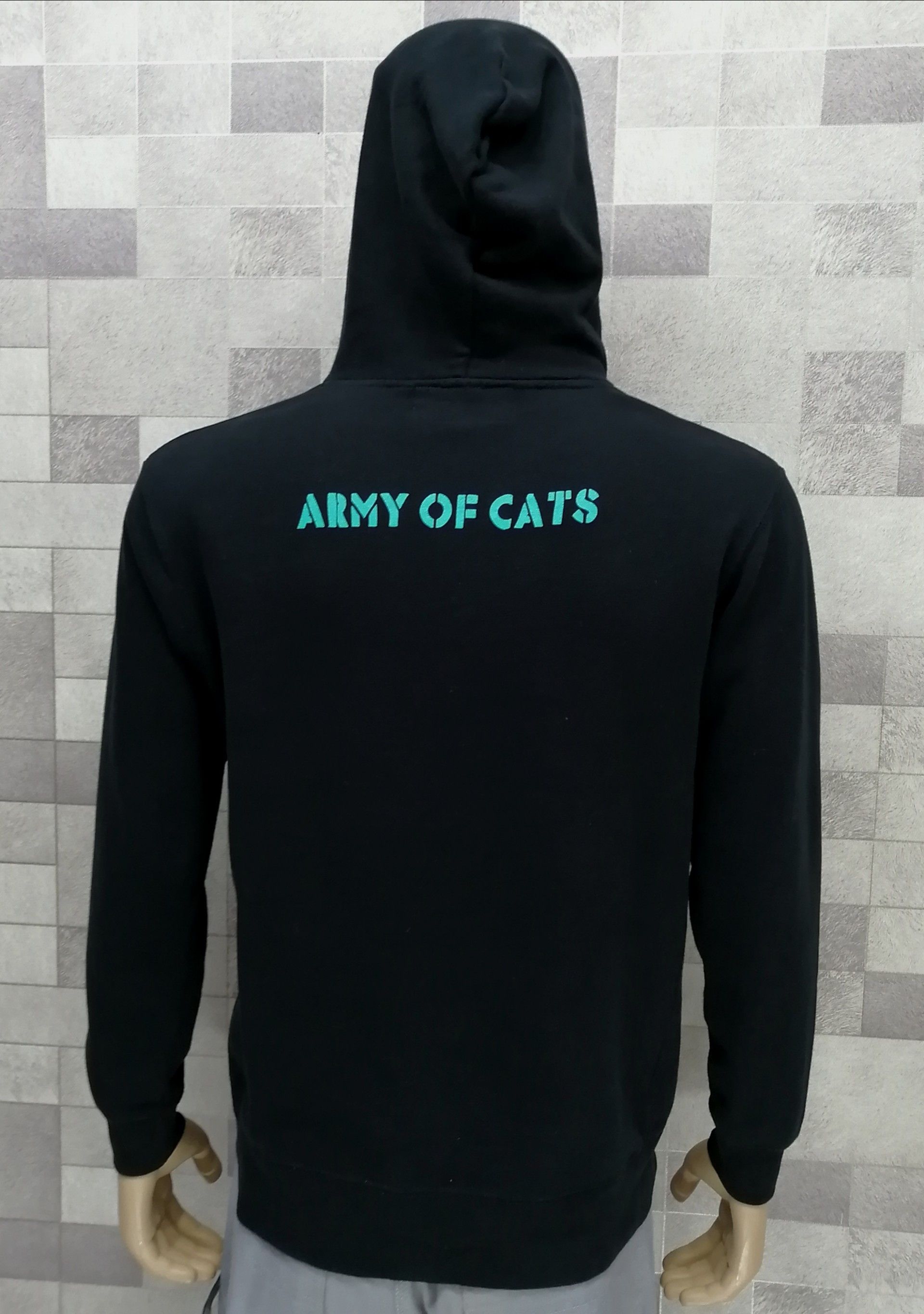 CDG by Comme des Garcons MILK BOY DOPE! Army of Cat Hoodie Pullover Sweater Size US M / EU 48-50 / 2 - 3 Thumbnail