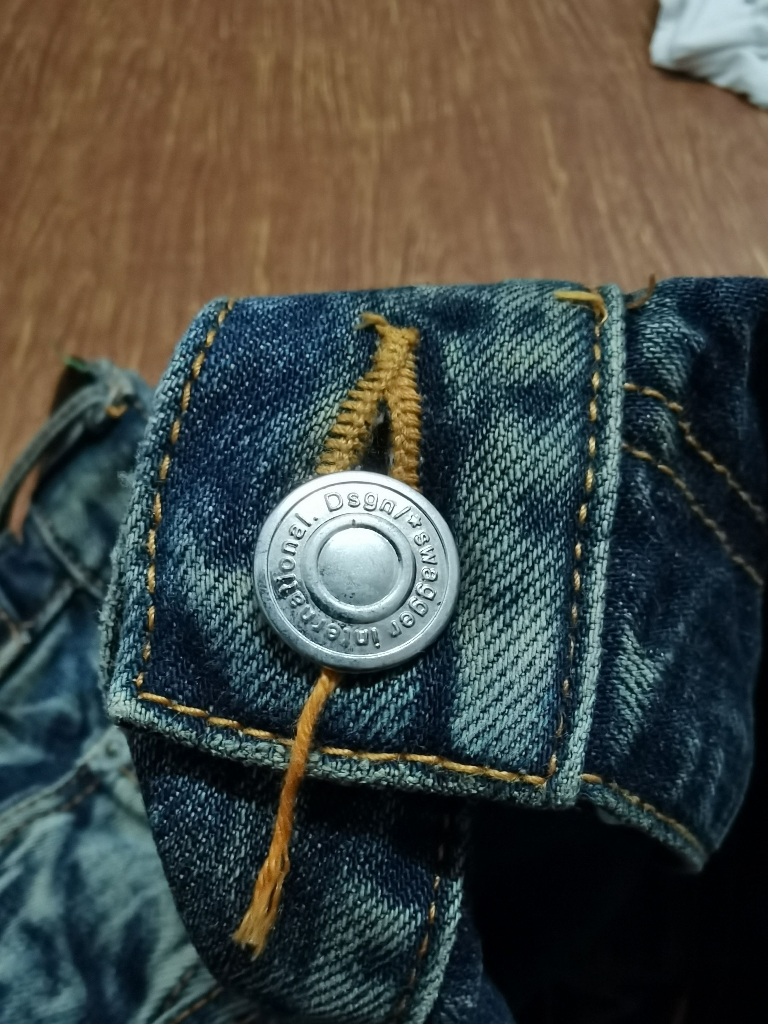 Japanese Brand Distressed swagger denim 2006 production Size US 35 - 15 Thumbnail