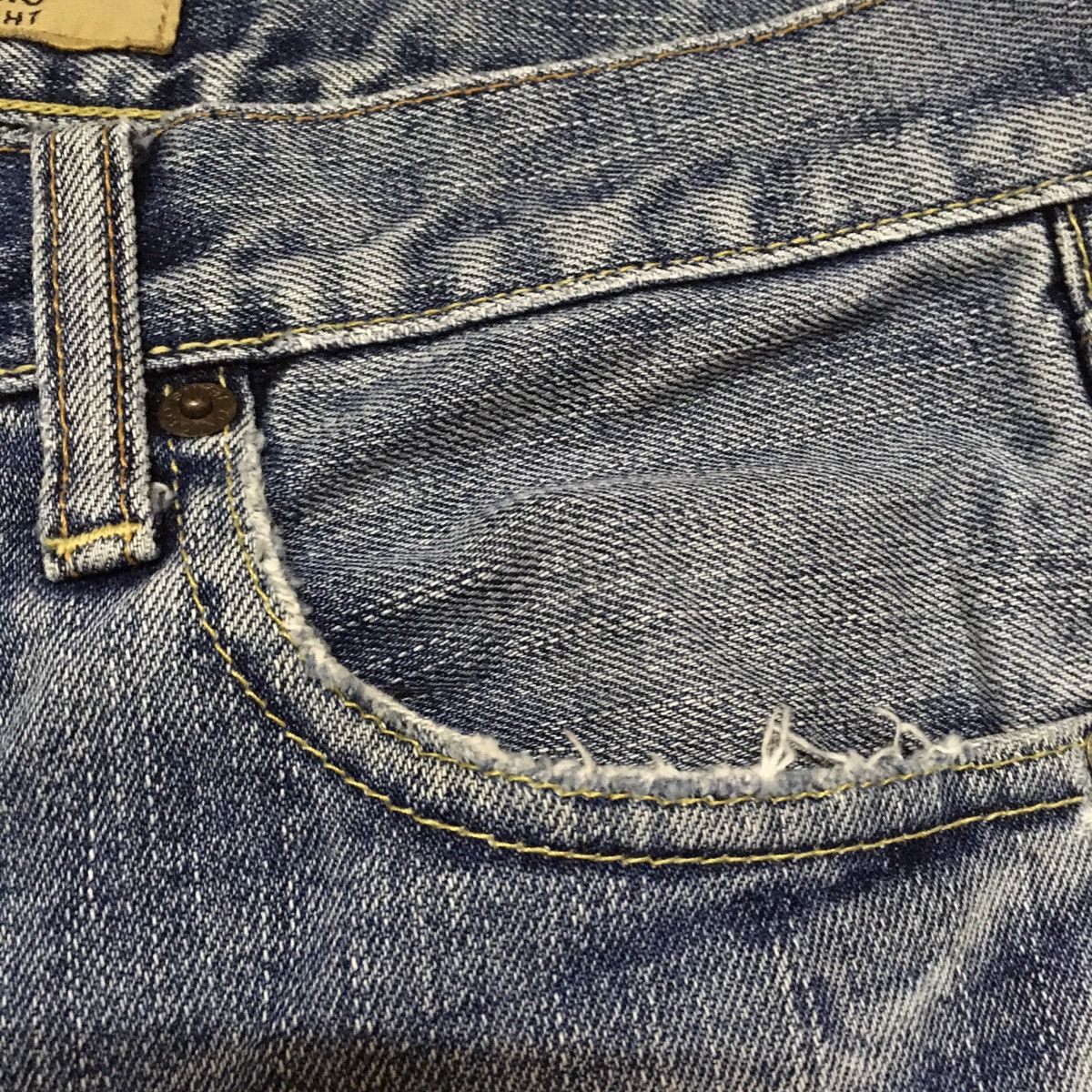 Japanese Brand × Uniqlo Uniqlo S-001 Original Basic Slim Fit Straight Denim Jeans Size US 30 / EU 46 - 13 Thumbnail