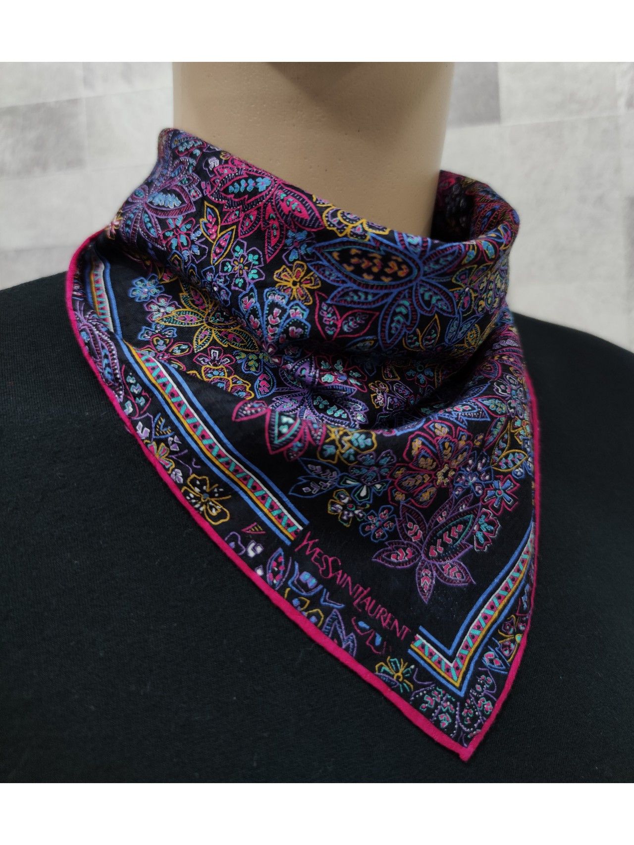 Yves Saint Laurent YSL Beautiful Floral Design Neckerchief Handkerchief Size ONE SIZE - 1 Thumbnail