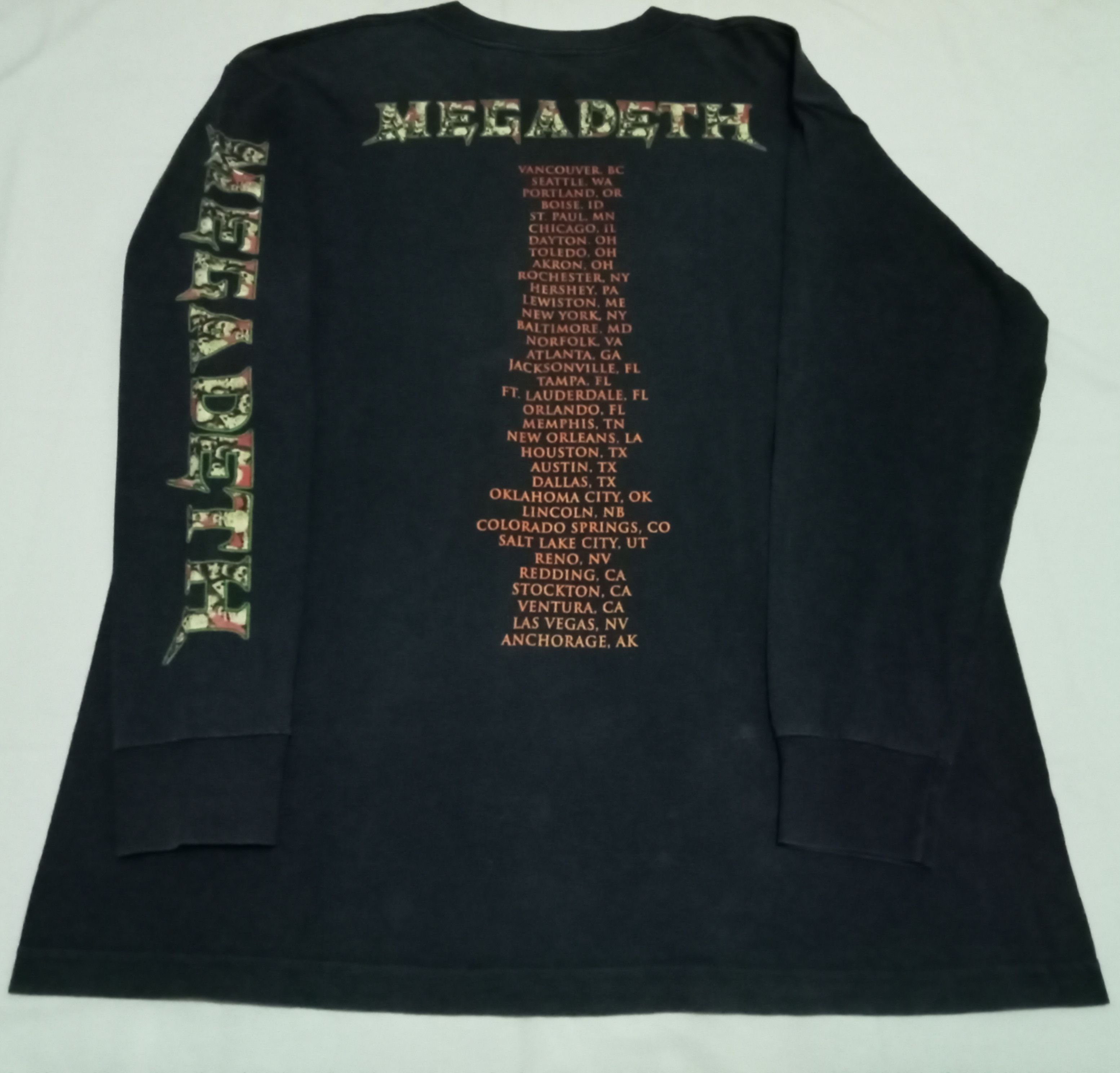 Band Tees Vintage 90's Tour Megadeth Chaos Comics Long Sleeve Size US XL / EU 56 / 4 - 11 Thumbnail