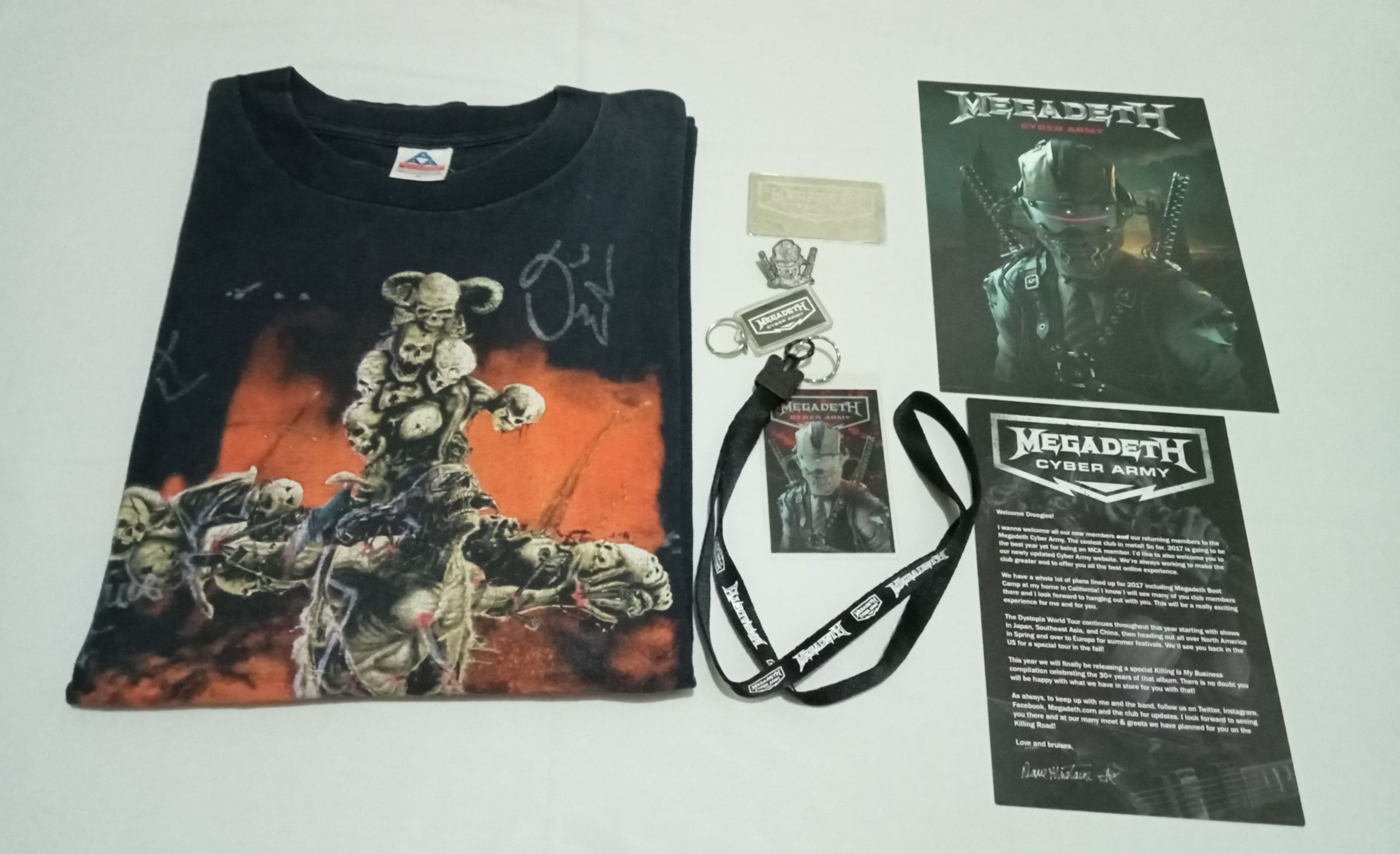Band Tees Vintage 90's Tour Megadeth Chaos Comics Long Sleeve Size US XL / EU 56 / 4 - 1 Thumbnail