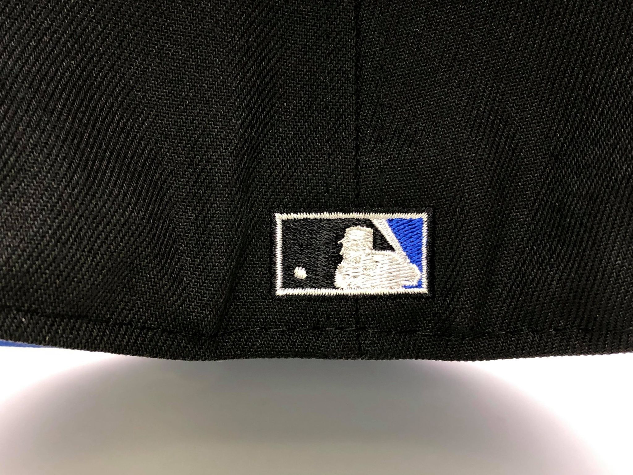 MLB × New Era Exclusive Fitted Black Royal Arizona Diamondbacks 7 5/8 Size ONE SIZE - 5 Thumbnail
