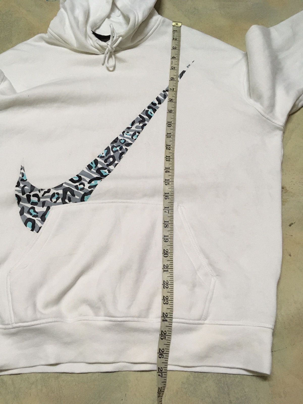 Nike Nike Swoosh Big Logo Hoodie Streetwear Style Size US M / EU 48-50 / 2 - 11 Thumbnail