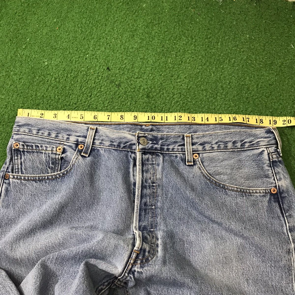 Levi's Vintage Levis 501 Light Wash Nice Faded Jeans Size US 38 / EU 54 - 22 Thumbnail