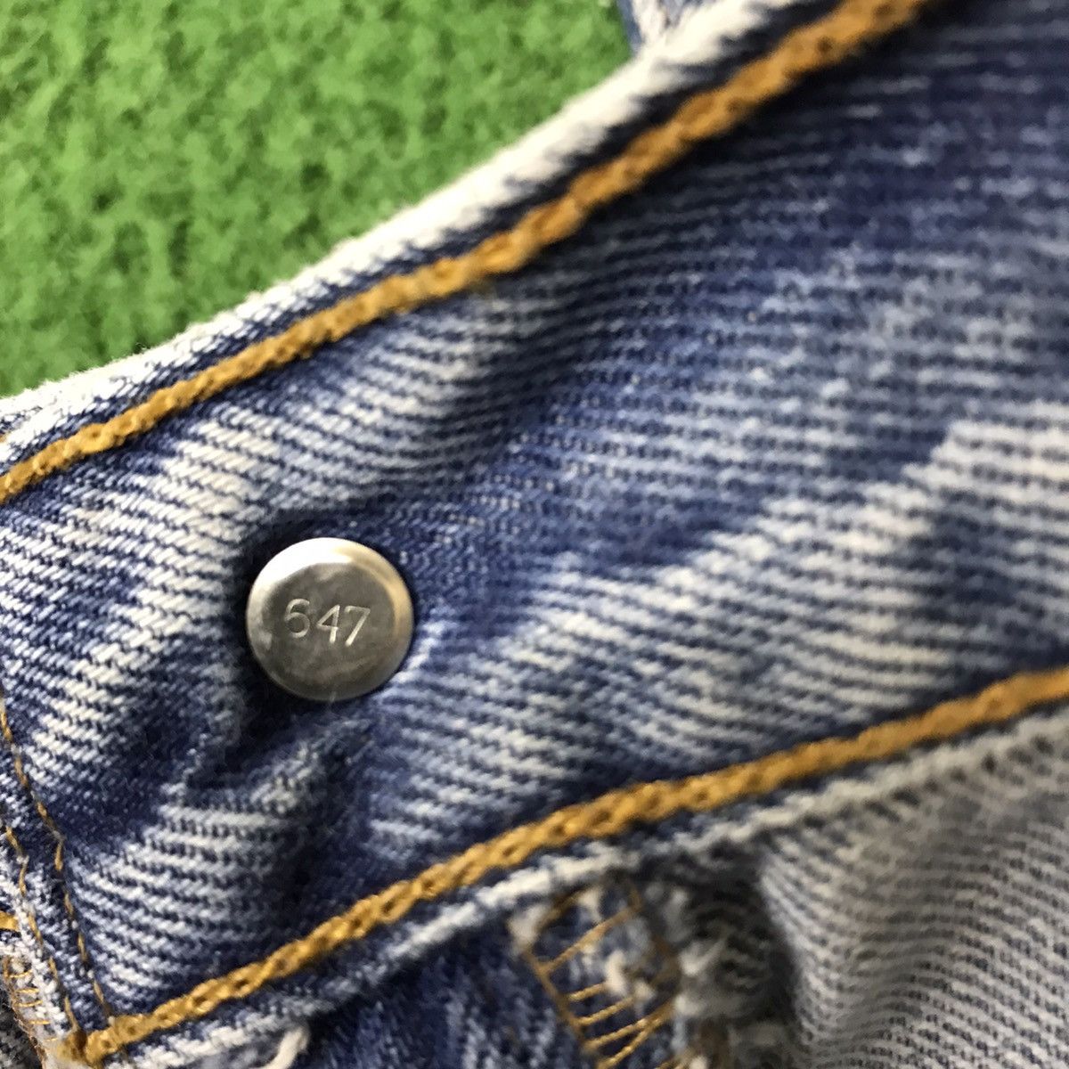Levi's Vintage Levis 501 Light Wash Nice Faded Jeans Size US 38 / EU 54 - 19 Thumbnail