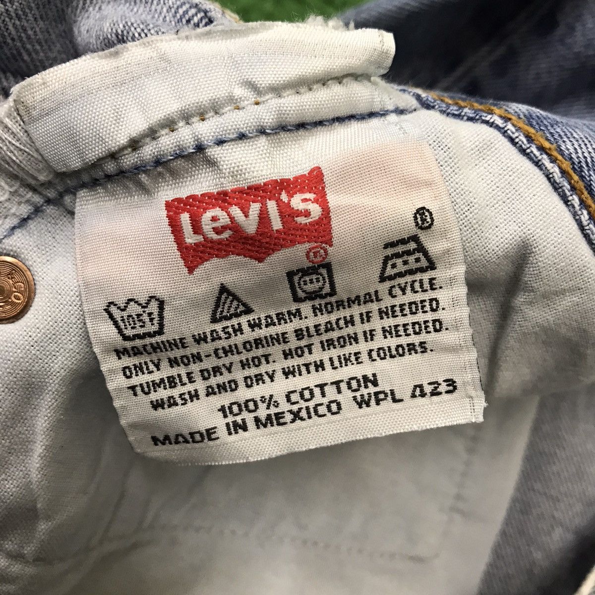 Levi's Vintage Levis 501 Light Wash Nice Faded Jeans Size US 38 / EU 54 - 20 Thumbnail