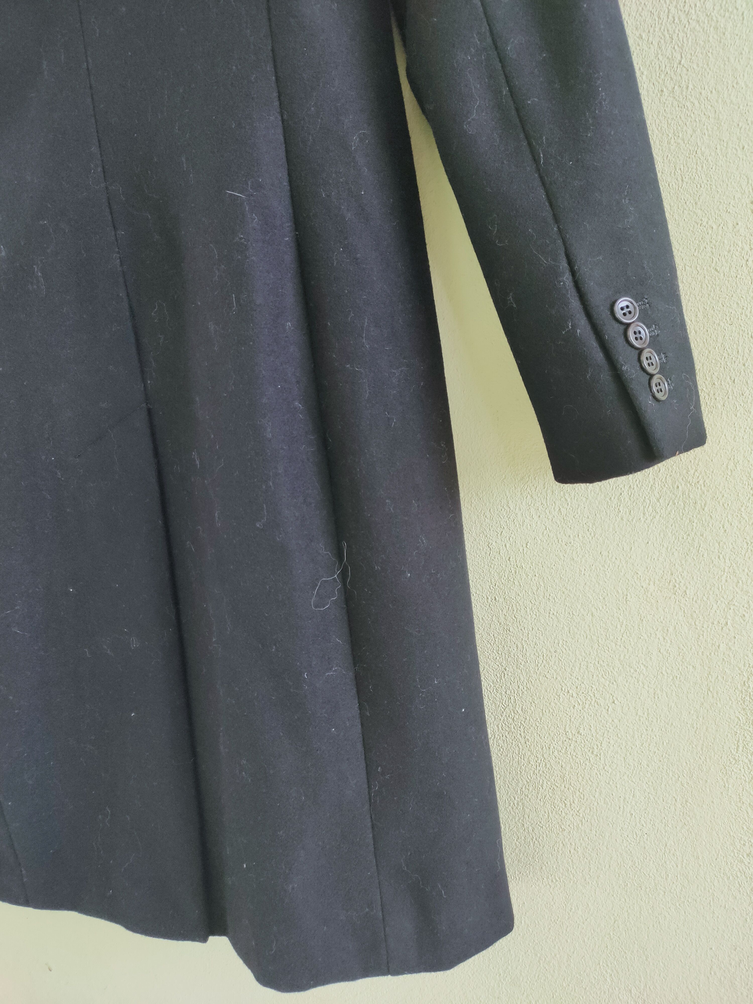 Nicolas Andreas Taralis UNIQLO staff coat design by NICOLAS ANDREAS TARALIS Size US XS / EU 42 / 0 - 11 Thumbnail
