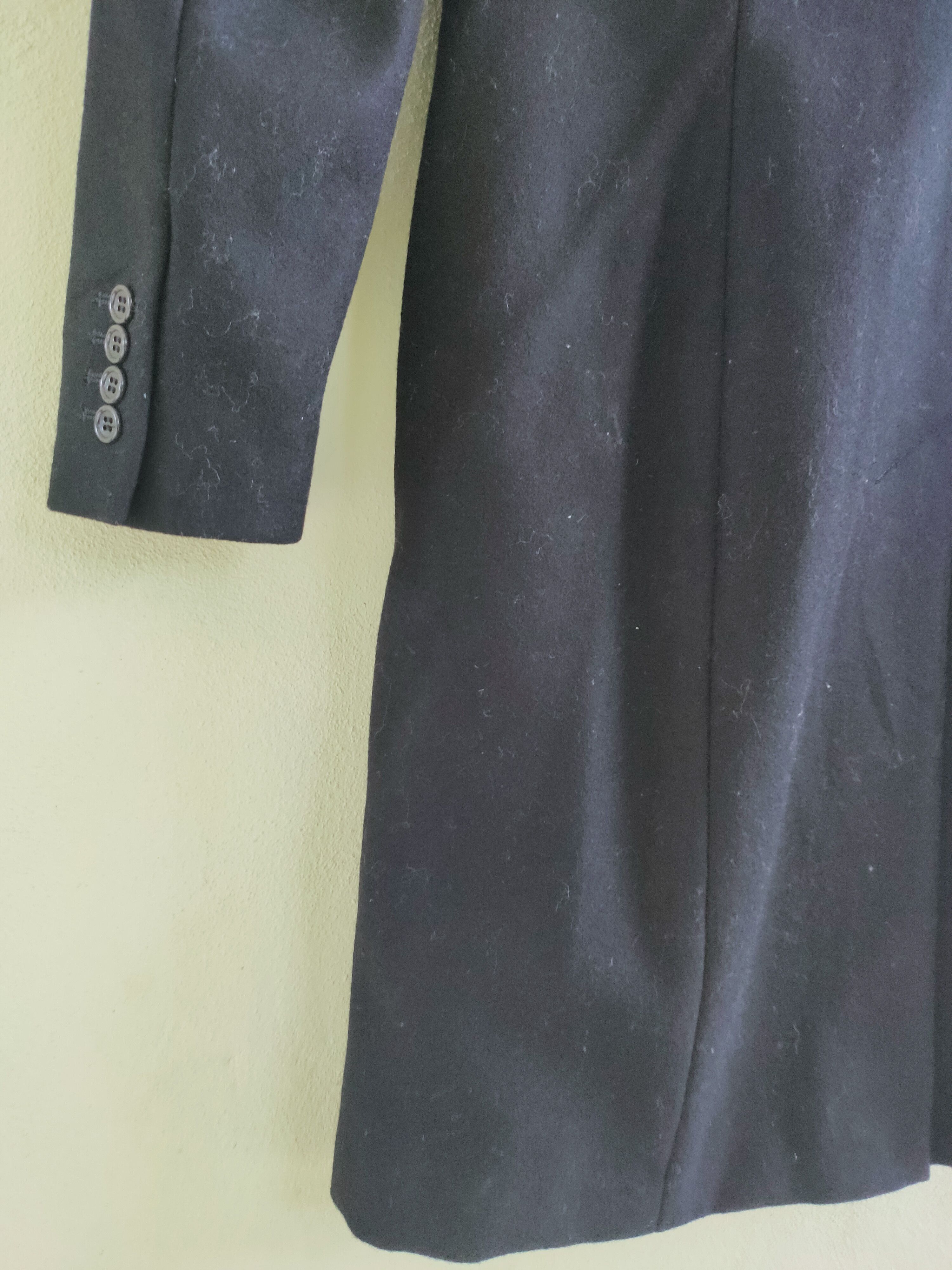 Nicolas Andreas Taralis UNIQLO staff coat design by NICOLAS ANDREAS TARALIS Size US XS / EU 42 / 0 - 12 Thumbnail