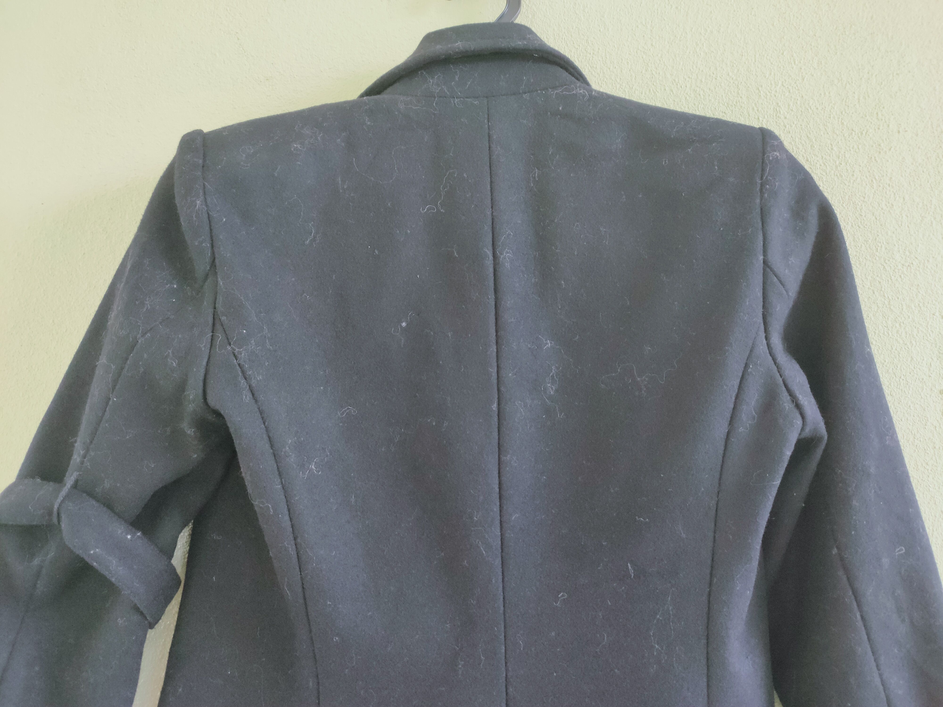 Nicolas Andreas Taralis UNIQLO staff coat design by NICOLAS ANDREAS TARALIS Size US XS / EU 42 / 0 - 10 Thumbnail