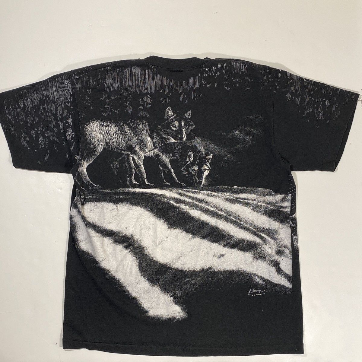 Vintage 90’s All Over Print Wolves Tee Size US L / EU 52-54 / 3 - 2 Thumbnail