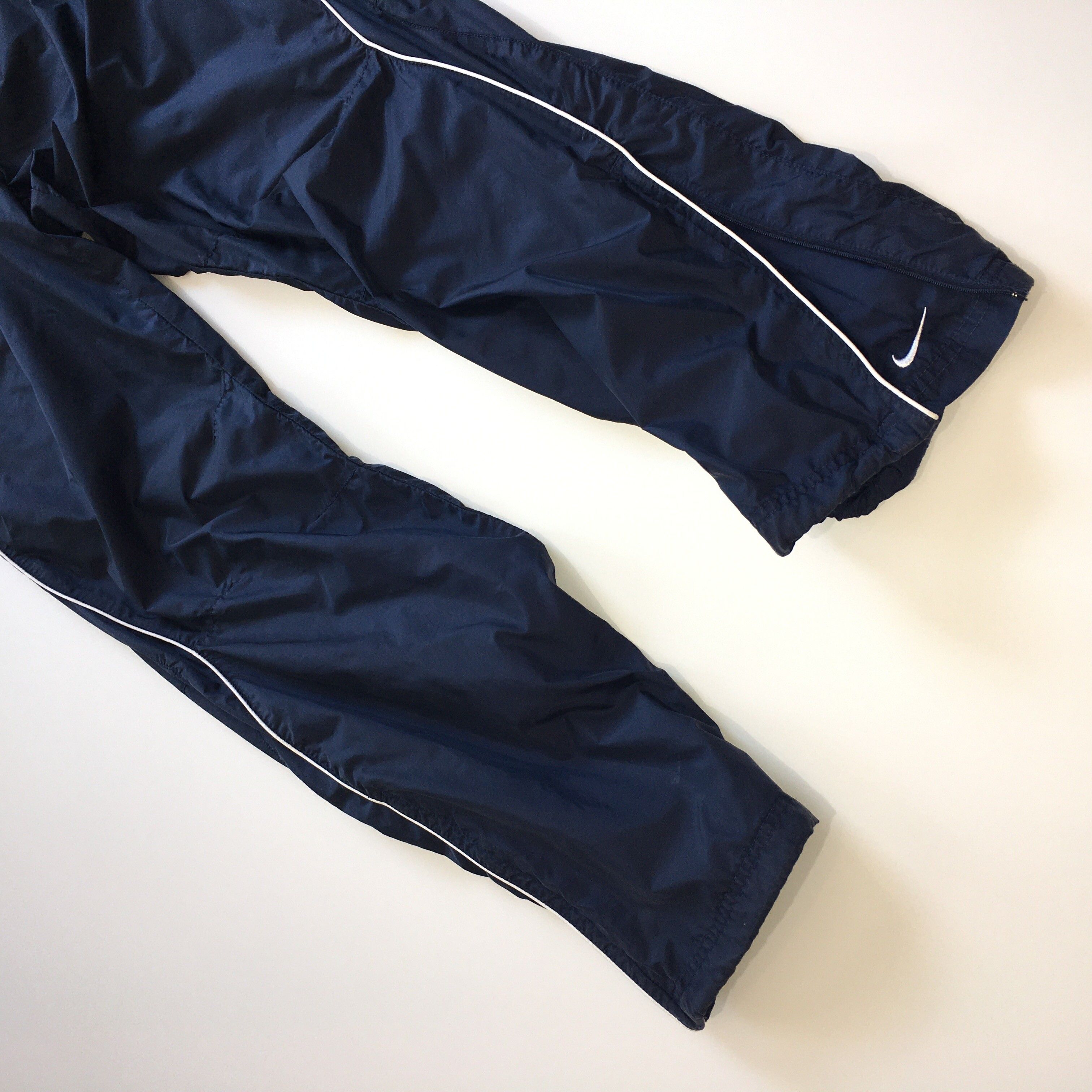 Nike Vintage Y2K Nike Nylon Navy Track Pants Joggers Size L Size US 34 / EU 50 - 5 Thumbnail