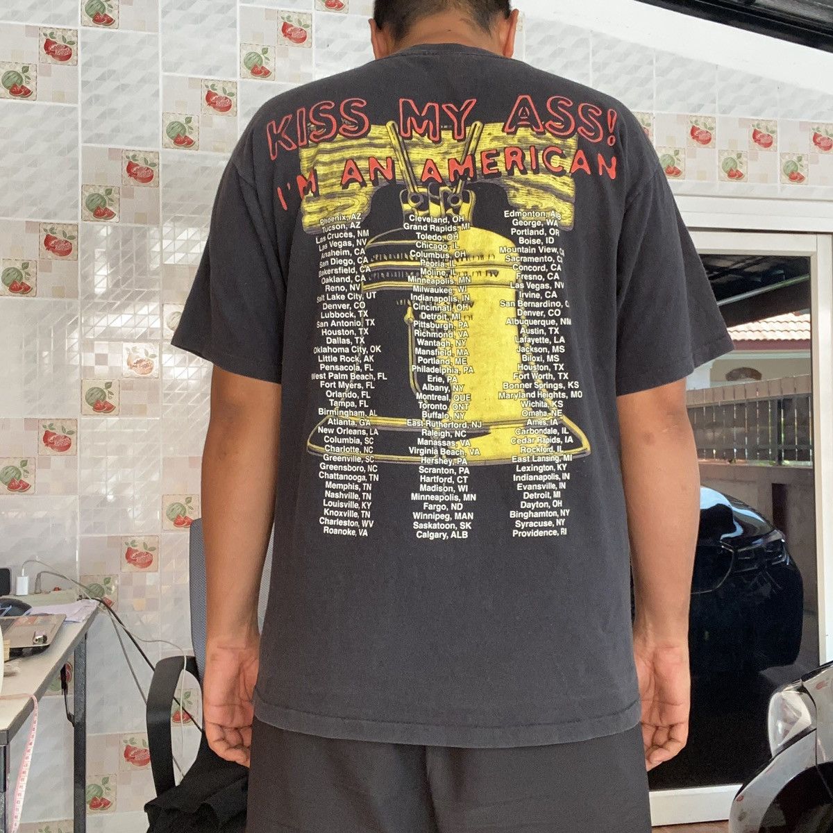 Band Tees Vintage 90s Ted Nugent - Kiss My Ass! I'm An American Tour Size US L / EU 52-54 / 3 - 2 Thumbnail