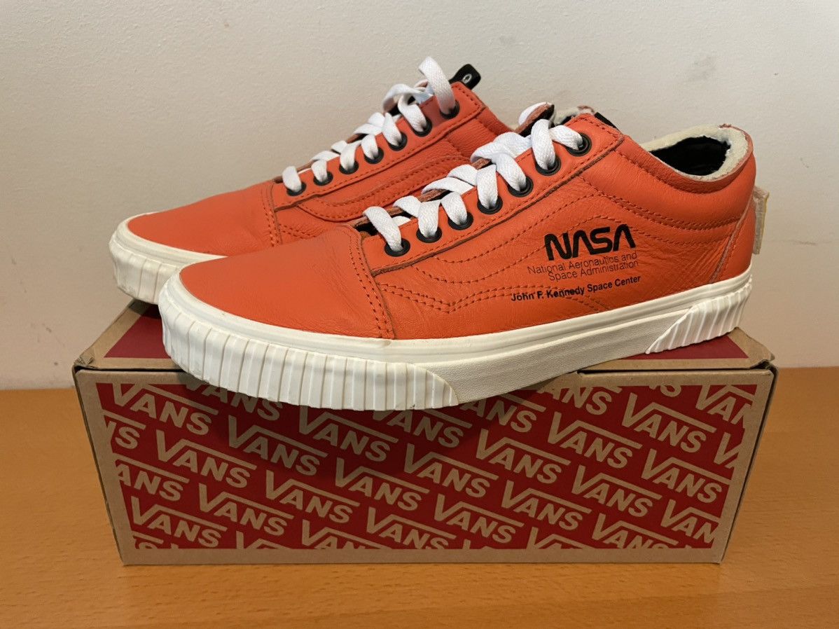 Nasa x vans old skool space voyager best sale