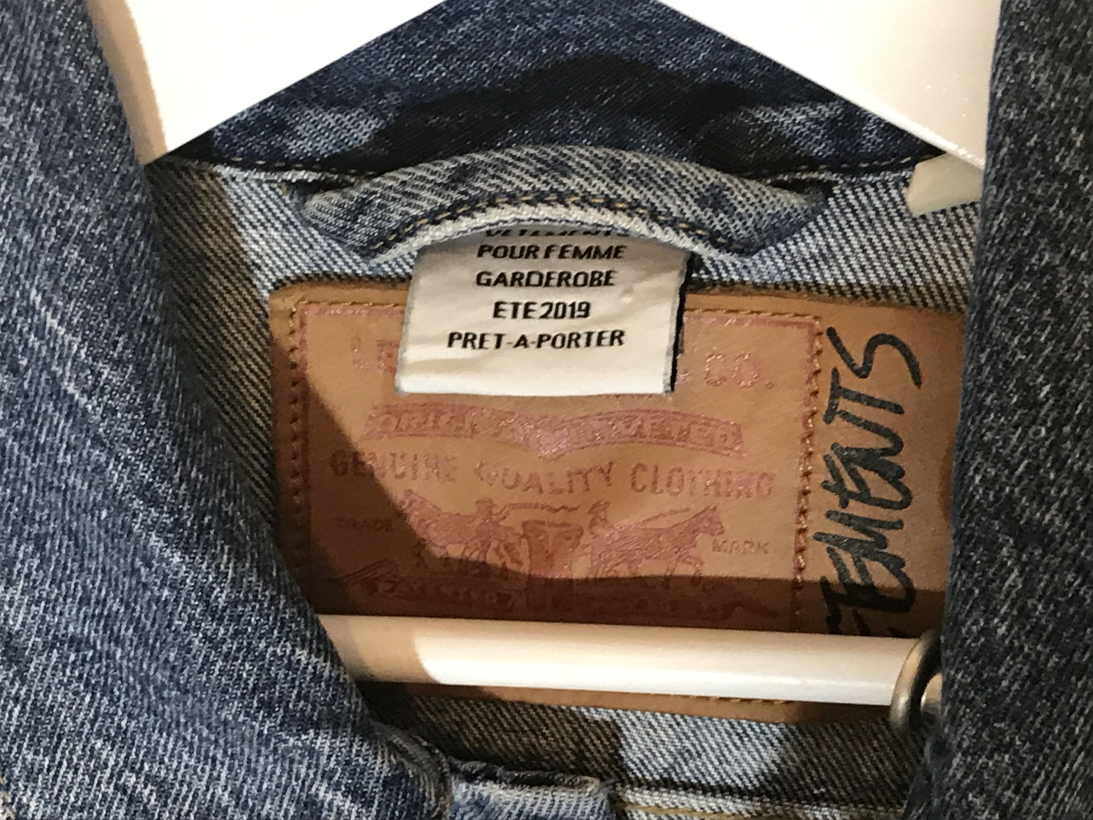 Levi's × Levi's Vintage Clothing × Vetements Reworked Denim Jacket Detachable Hood Size US XS / EU 42 / 0 - 6 Thumbnail