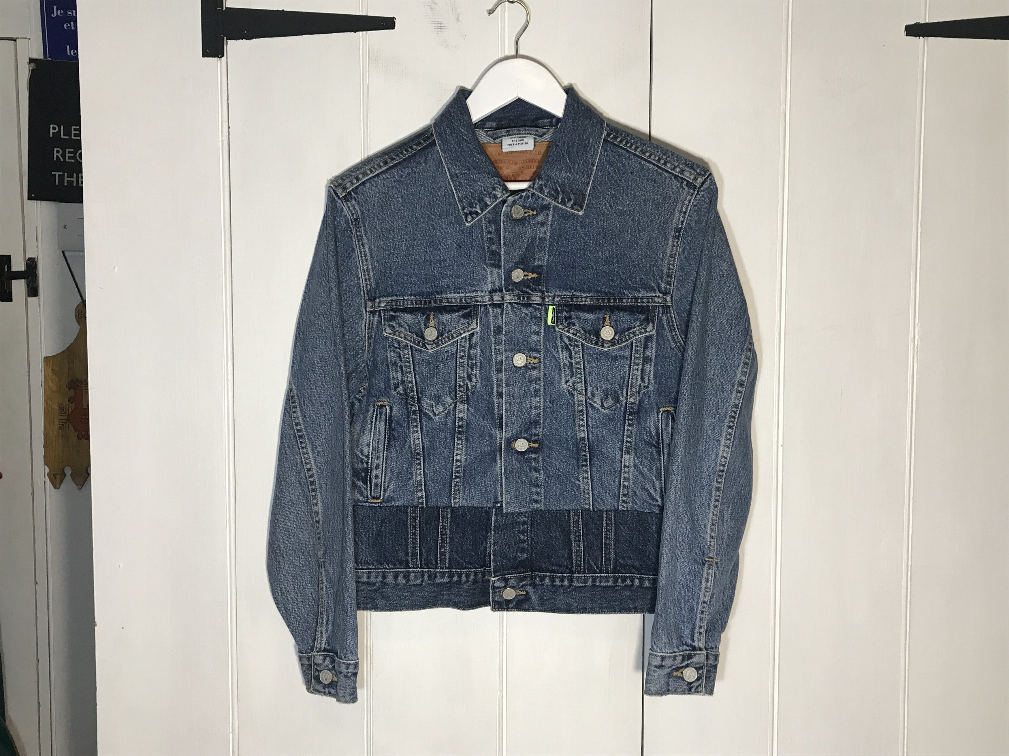 Levi's × Levi's Vintage Clothing × Vetements Reworked Denim Jacket Detachable Hood Size US XS / EU 42 / 0 - 2 Thumbnail
