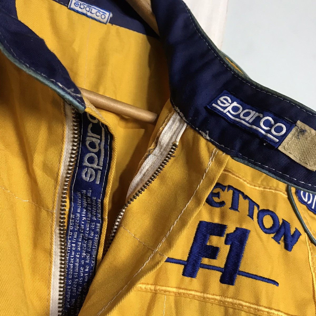 Racing × United Colors Of Benetton Rare sparco benetton f1