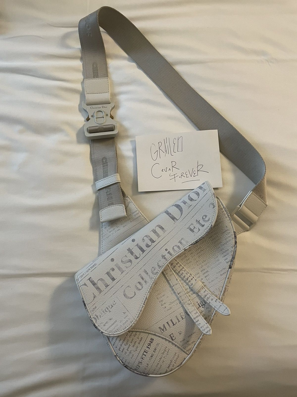 Daniel Arsham × Dior Dior x Daniel Arsham SS20 Saddle Bag calf RUNWAY newspaper Size ONE SIZE - 1 Thumbnail