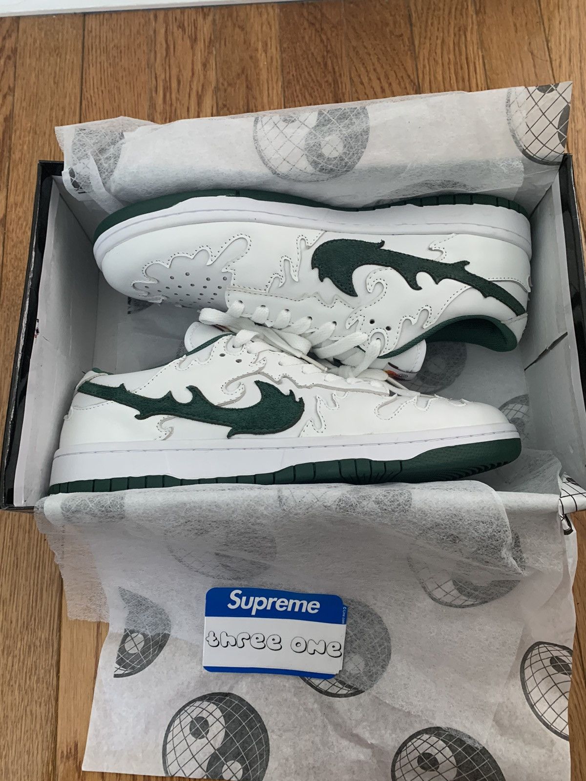 Custom Esenes Forest Green Wildfire Dunk Size 10 | Grailed