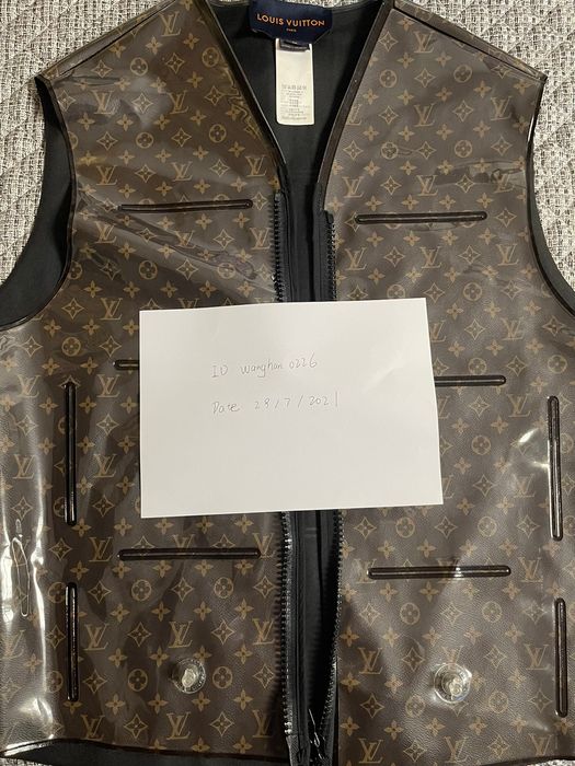 Louis Vuitton, Jackets & Coats, Louis Vuitton Mens Inflatable Zip Up Gilet  Monogram Pvc Brown