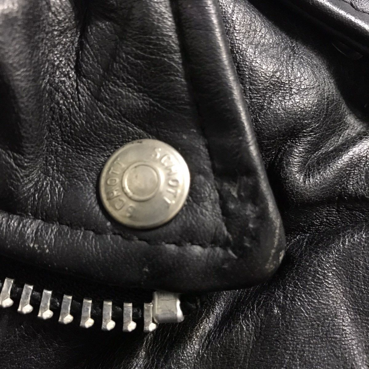 Schott Vintage Schott Perfecto biker leather jacket Size US M / EU 48-50 / 2 - 15 Thumbnail