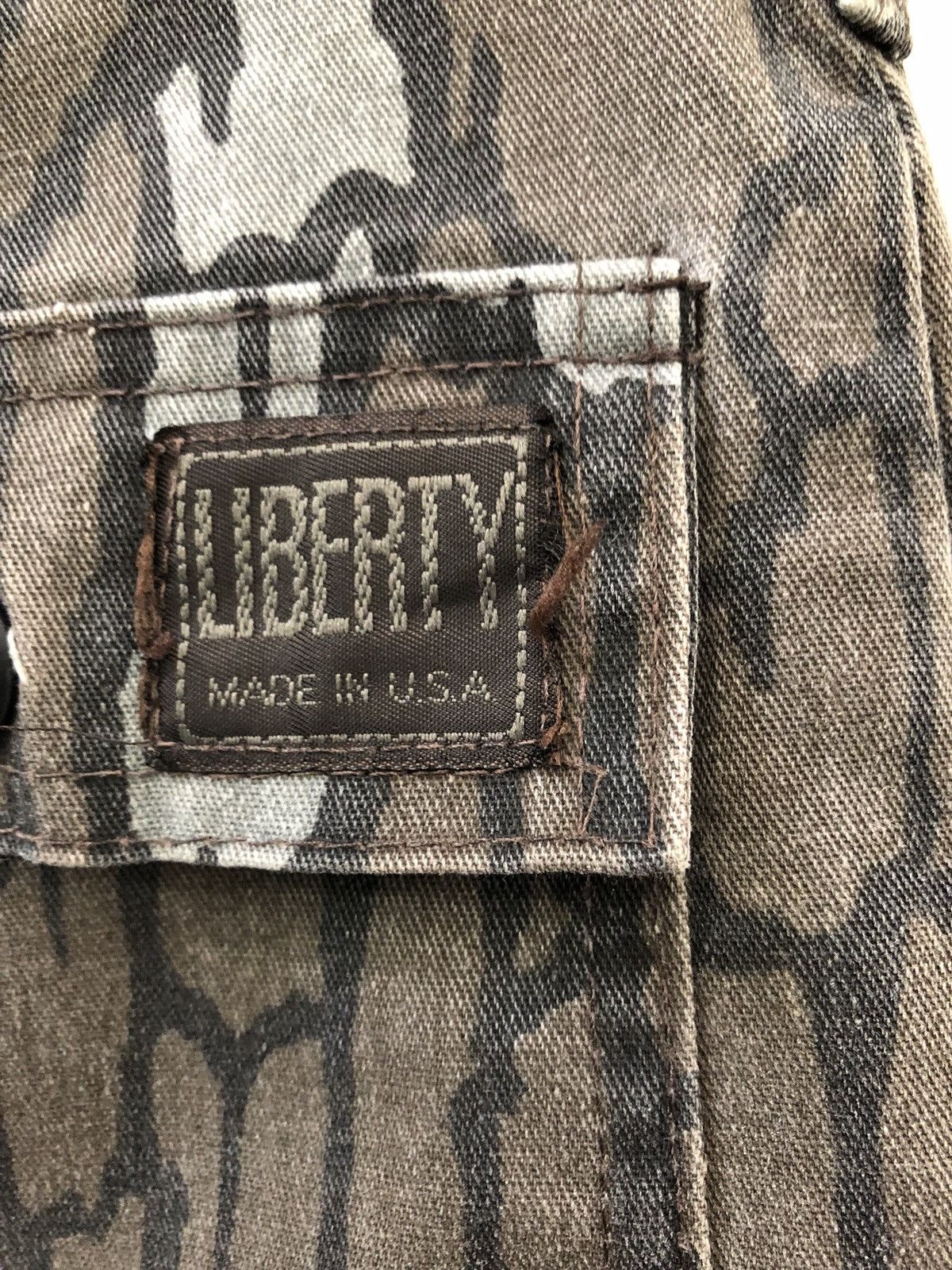 Liberty × Vintage Vintage Liberty Usa Trebark Camouflage Drawstring Hem Cargo Size US 29 - 12 Thumbnail