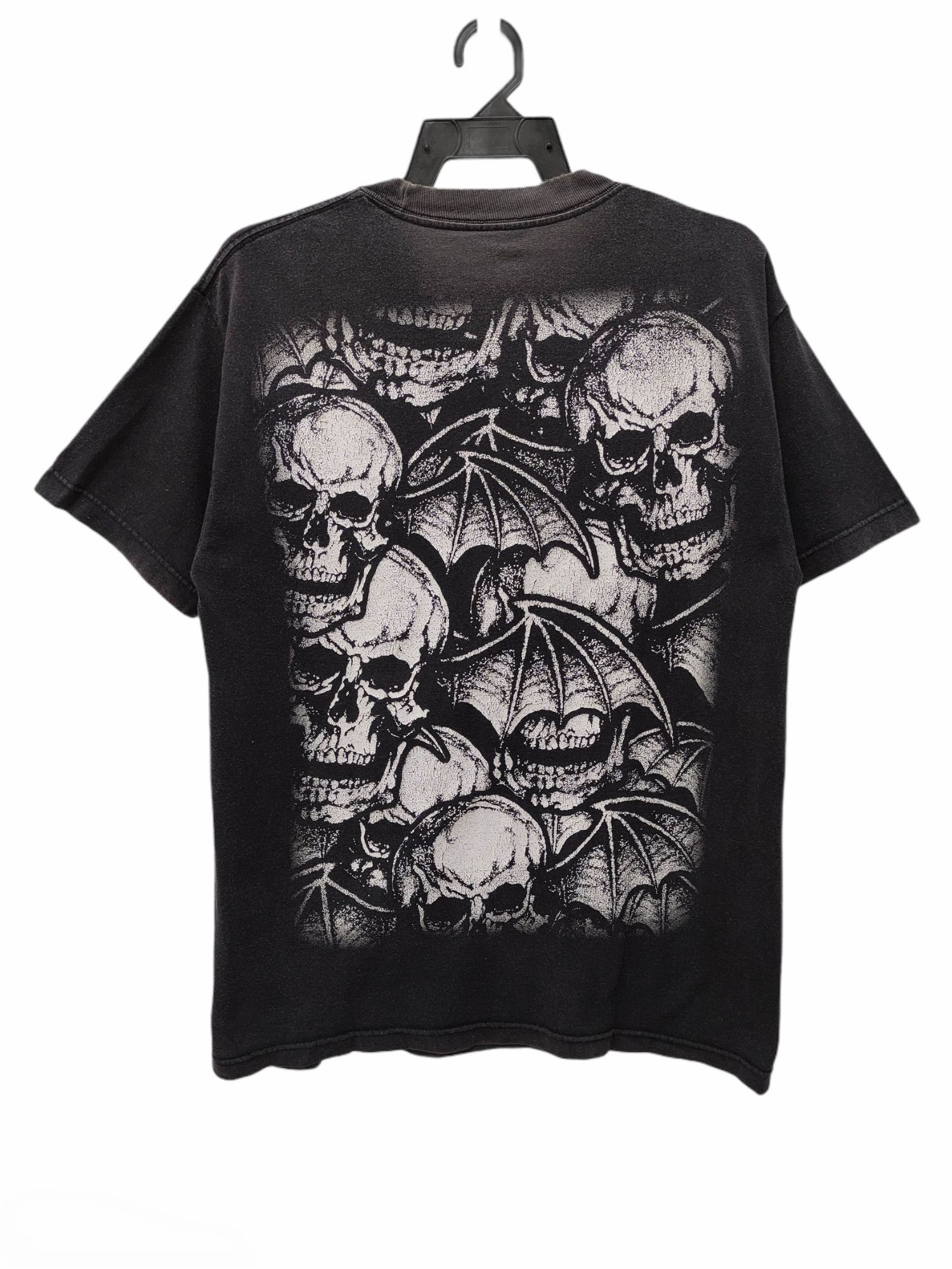 Band Tees 🔥 VINTAGE AVENGED SEVENFOLD DEATHBAT THRASHED T-SHIRT Size US M / EU 48-50 / 2 - 2 Thumbnail