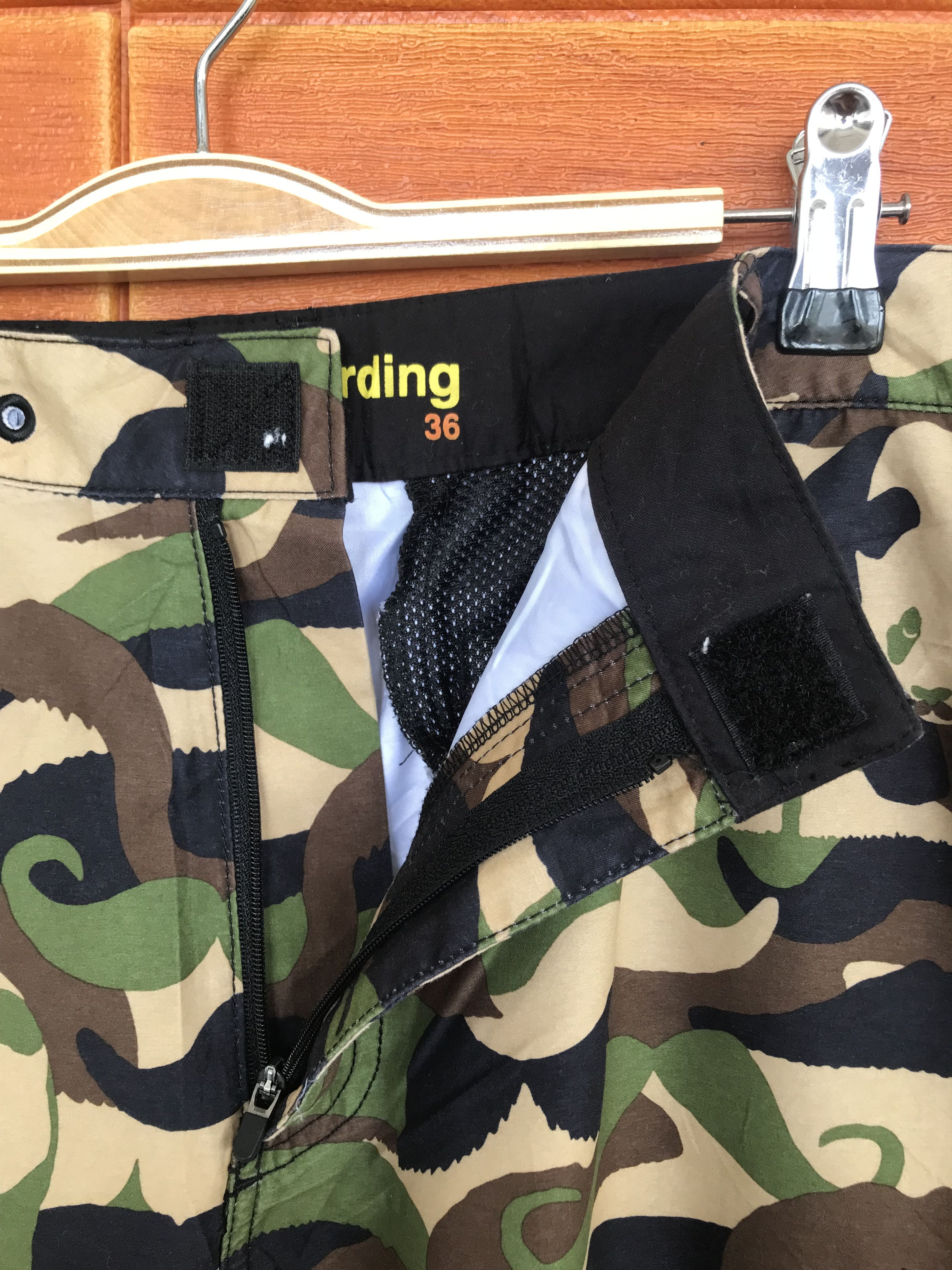 Enjoi Enjoi Skateboarding Camouflaged Cargo Short Pants Size US 36 / EU 52 - 11 Thumbnail