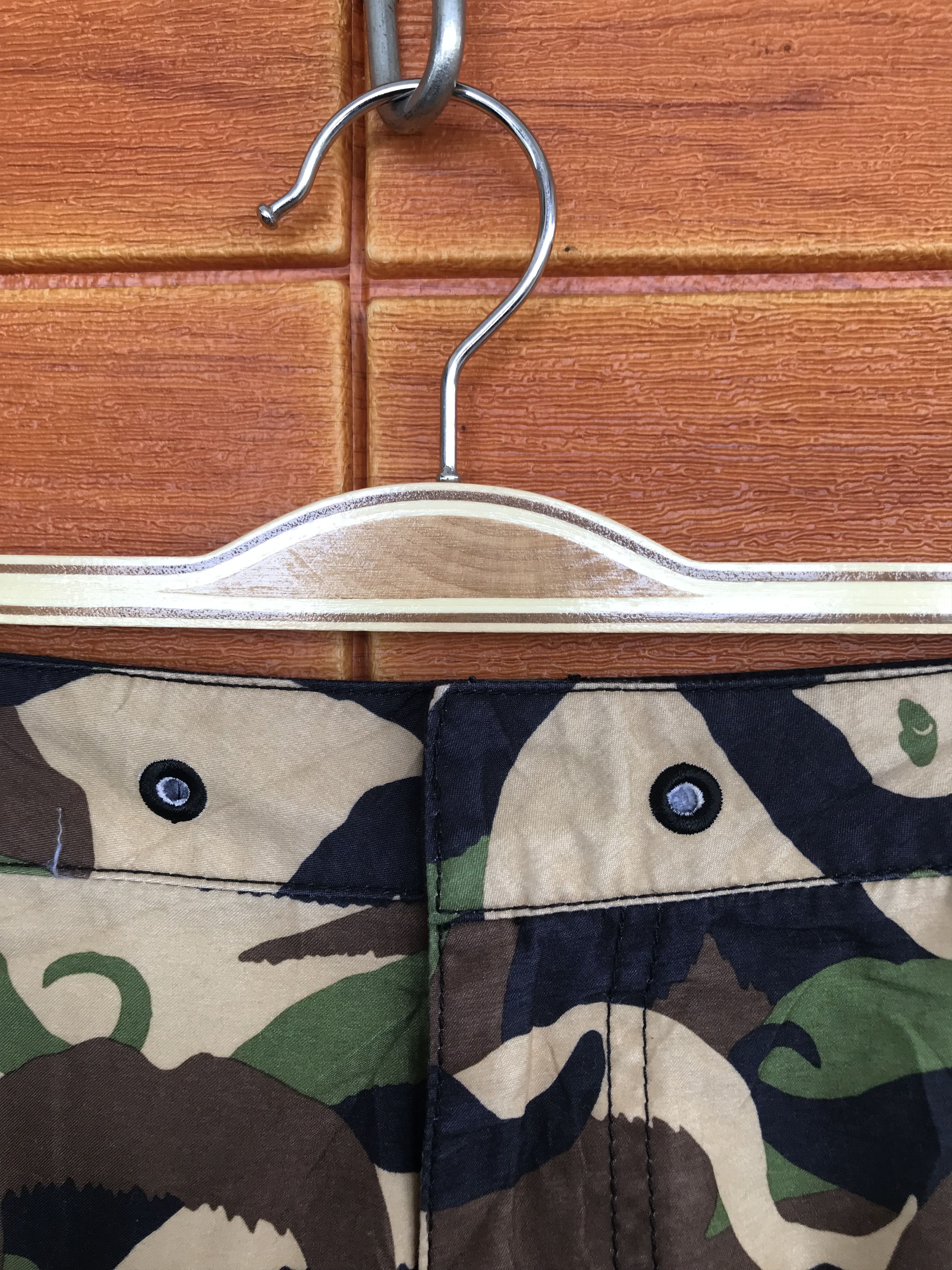Enjoi Enjoi Skateboarding Camouflaged Cargo Short Pants Size US 36 / EU 52 - 5 Thumbnail