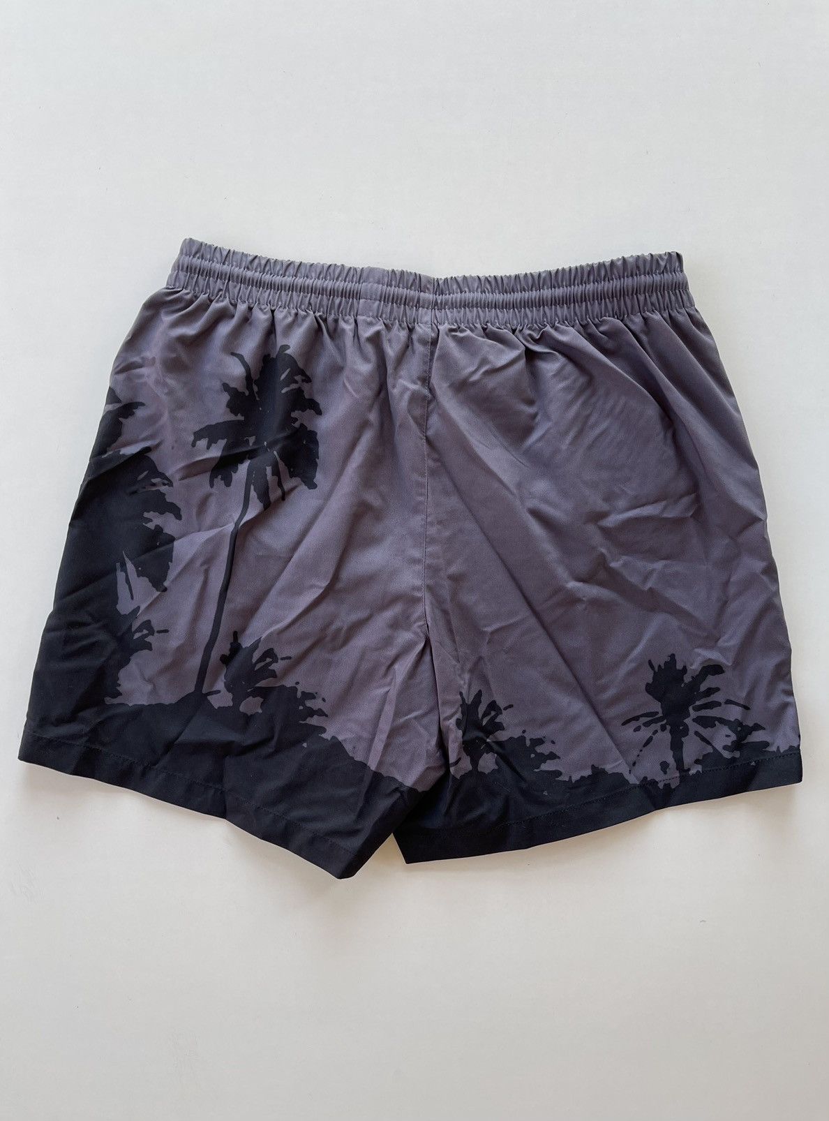 Dries Van Noten Dries Van Noten x Len Lye grey palm tree shorts Size US 32 / EU 48 - 5 Thumbnail