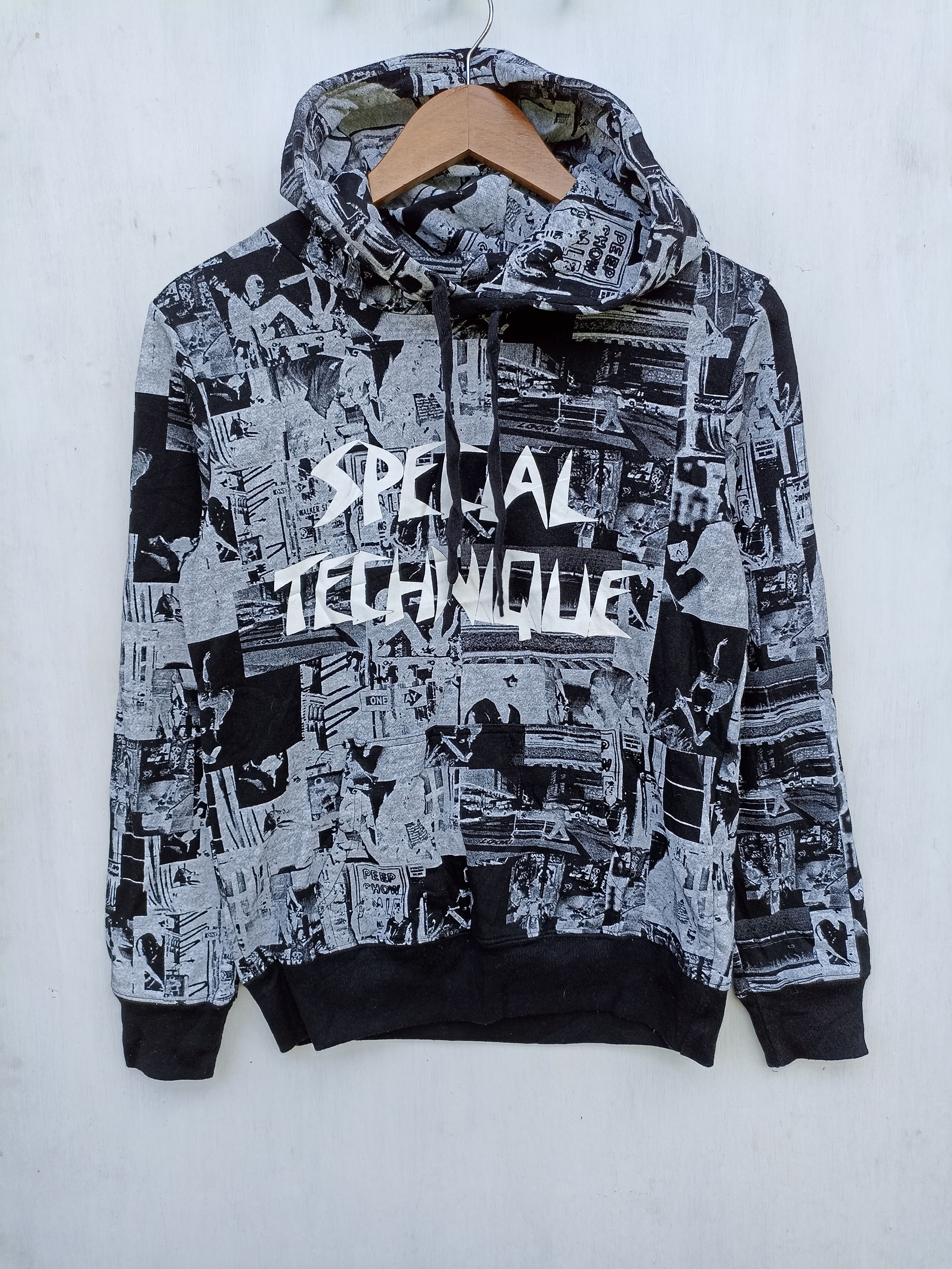 Jungle Hoodie | Grailed