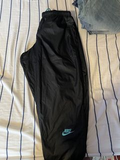 Nike Nike Parachute Pants