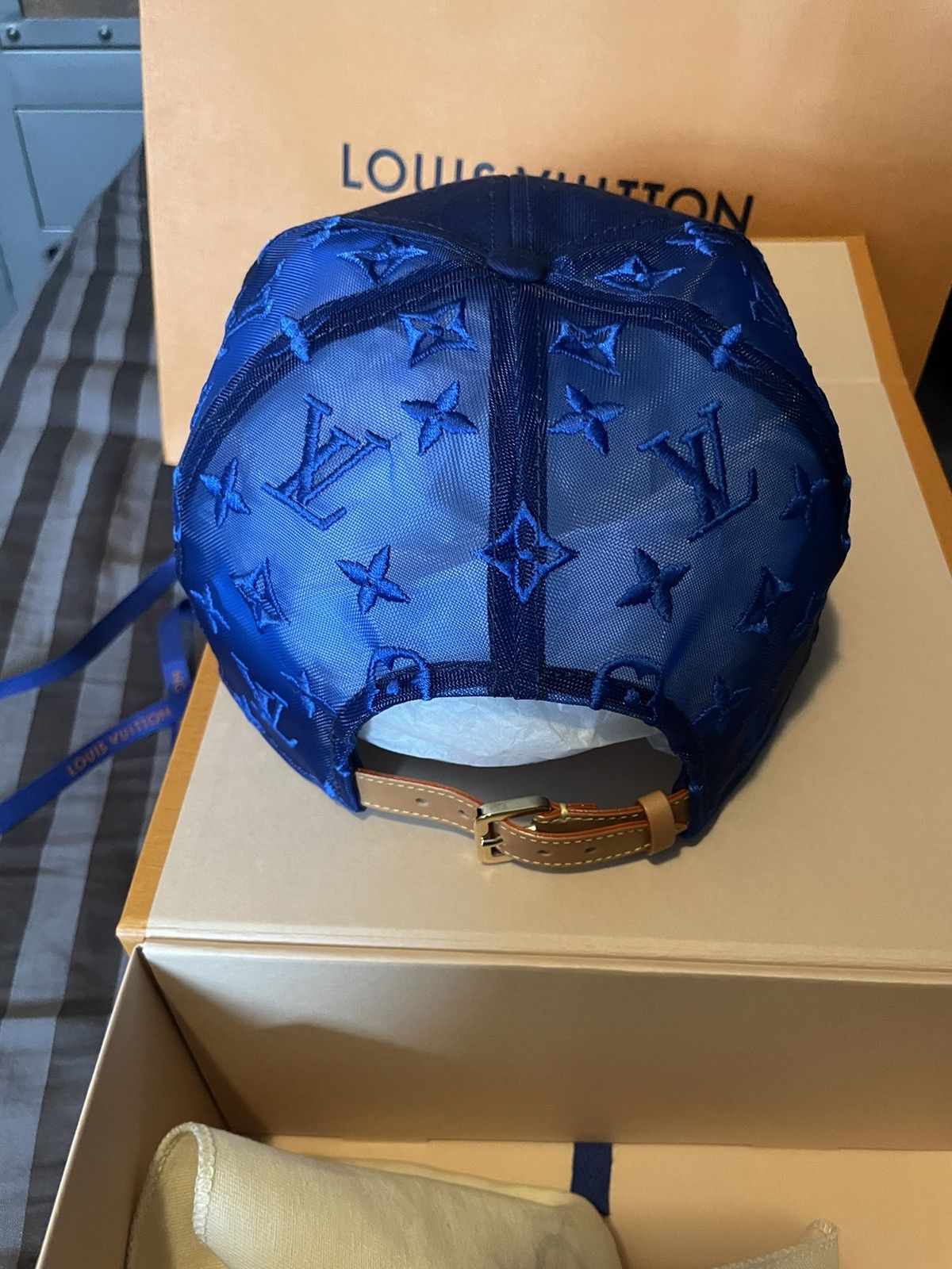 LOUIS VUITTON Mesh Embroidered Everyday LV Cap 58 Blue 989604