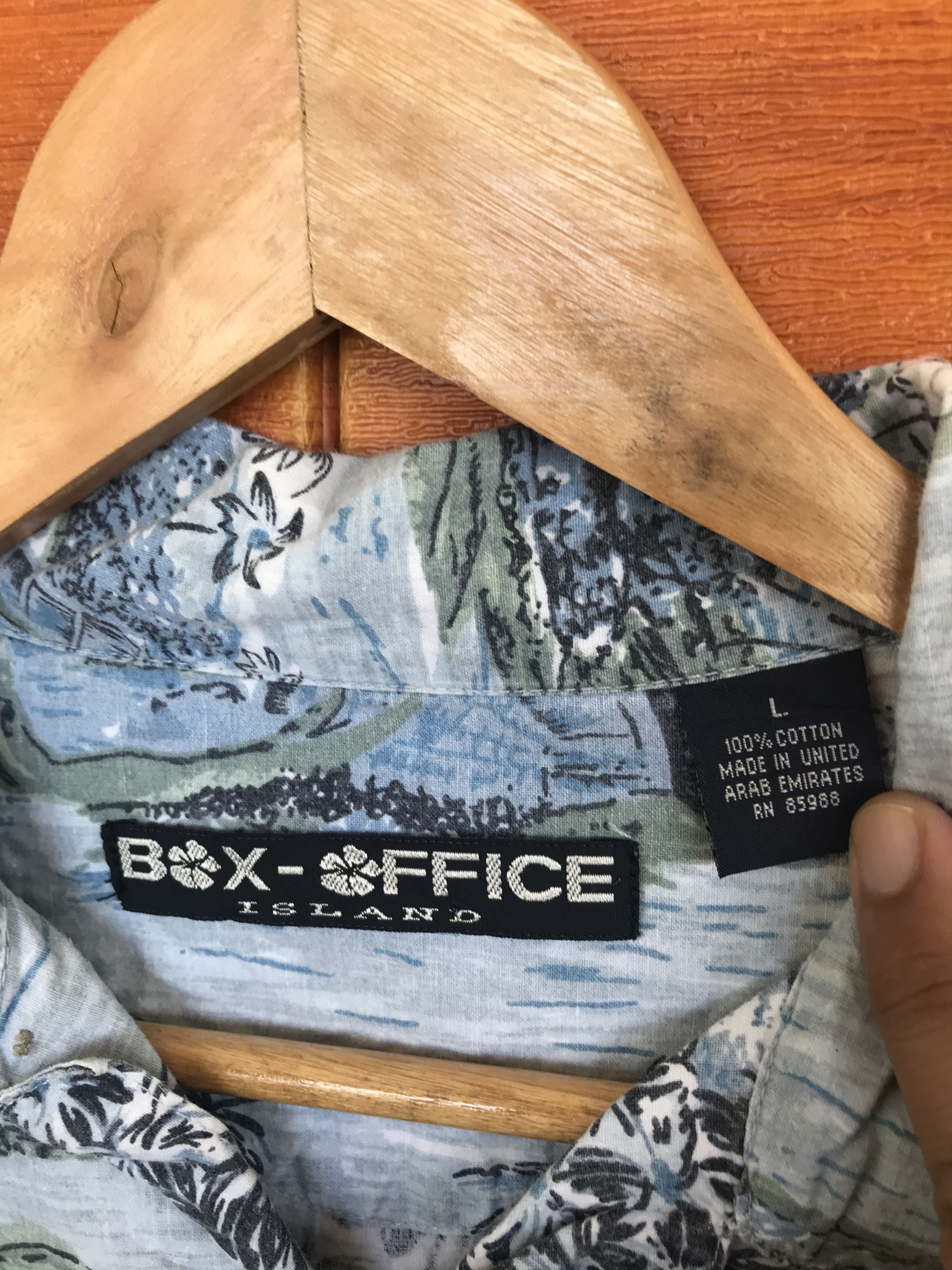 Vintage Vintage Box-Office Island Scenic View Hawaiian Shirt Size US L / EU 52-54 / 3 - 6 Thumbnail