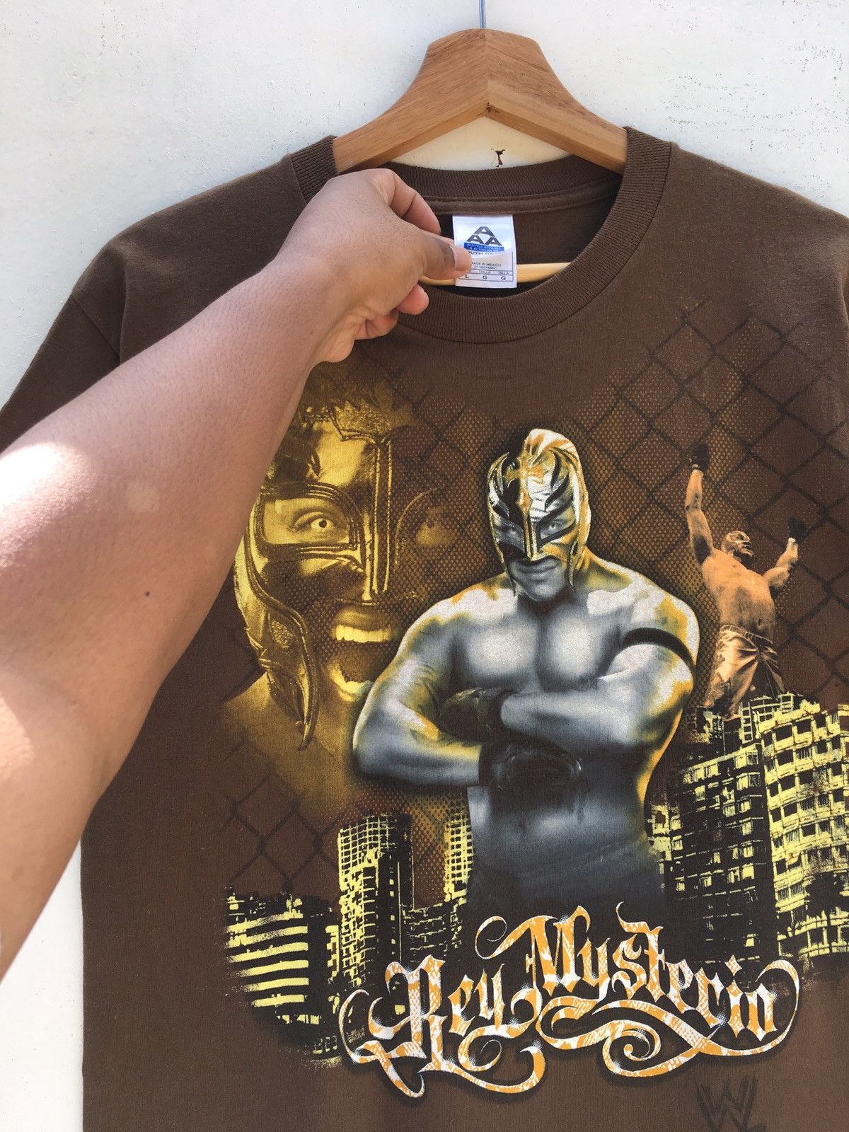 WWE Vintage 90s Rey Mysterio WWE Youth T-Shirt Size US S / EU 44-46 / 1 - 6 Thumbnail