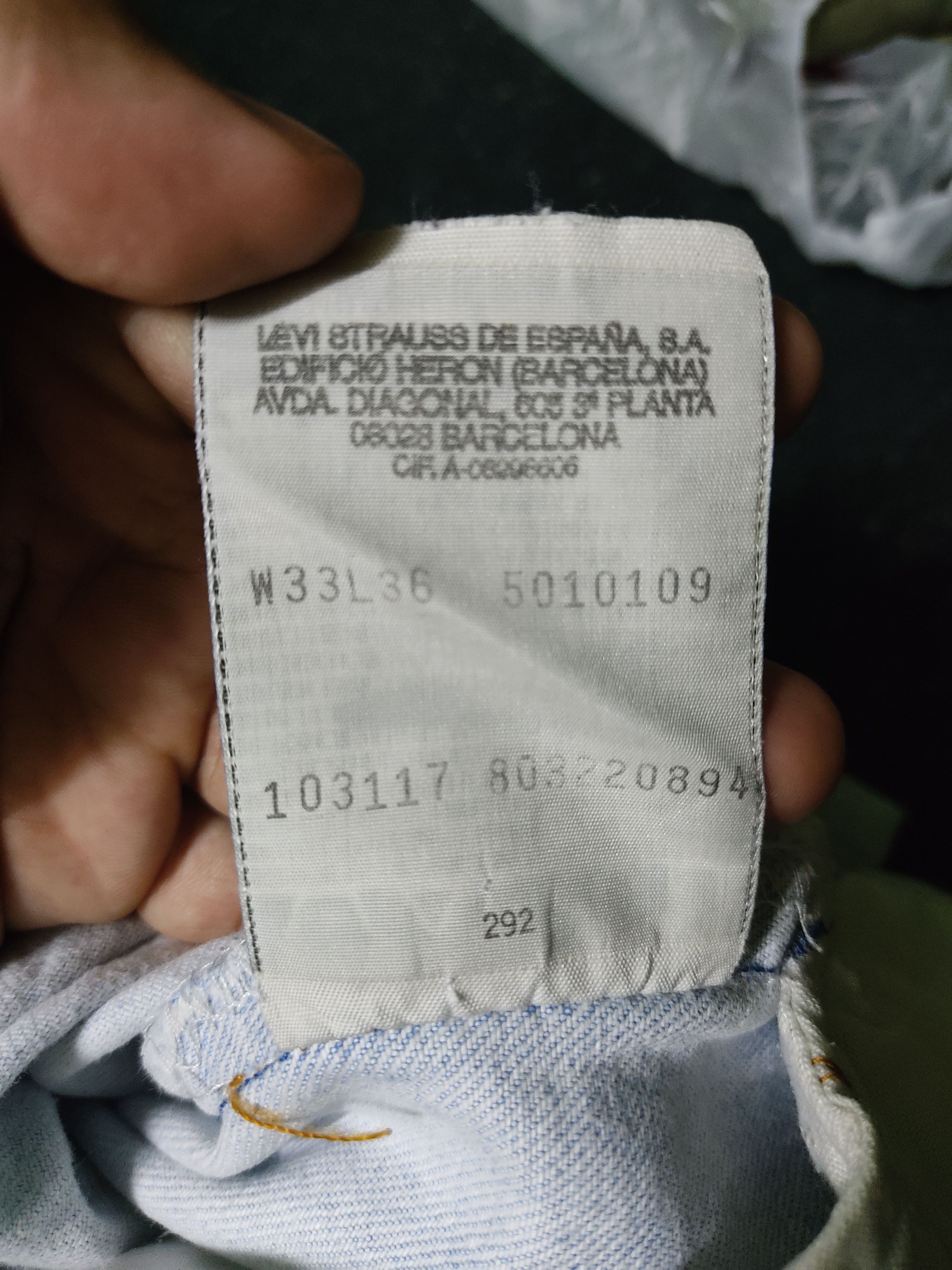 Levi's Vintage Levis 501 Made In Barcelona Size US 33 - 8 Thumbnail