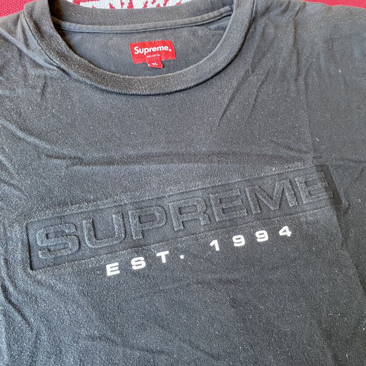 Supreme Used SS16 Supreme Debossed Tee Black Size XL Size US XL / EU 56 / 4 - 4 Thumbnail