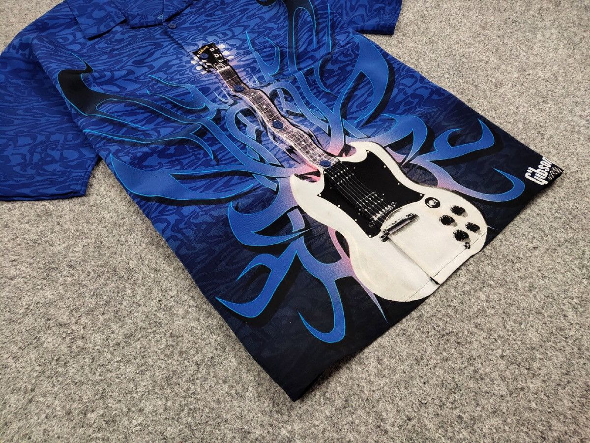 Vintage Vinrage 90s Gibson USA Tour Wear Hawaiian button Shirts Size US L / EU 52-54 / 3 - 6 Thumbnail