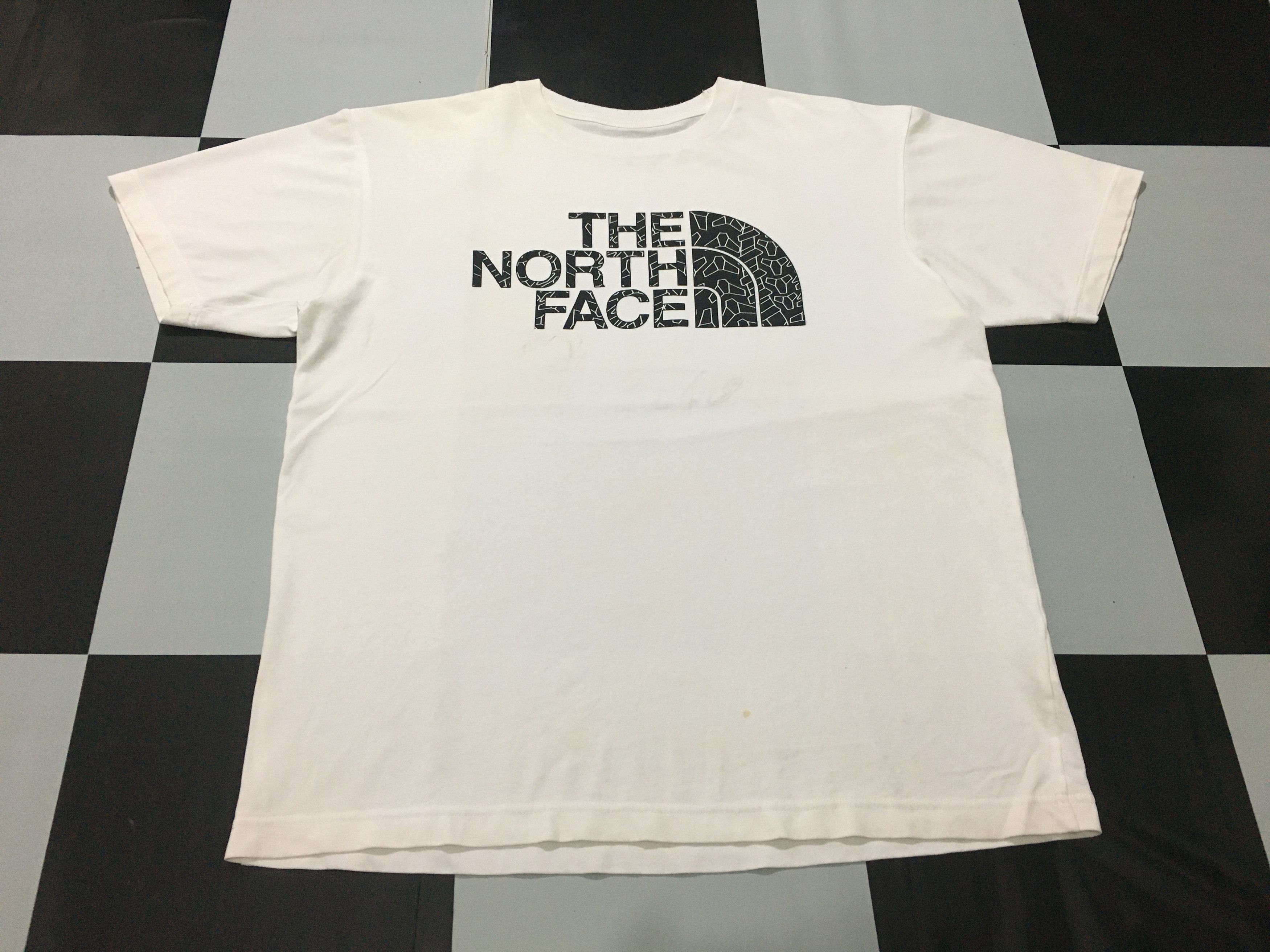 The North Face The North Face Shirt Big logo Size US XL / EU 56 / 4 - 2 Thumbnail