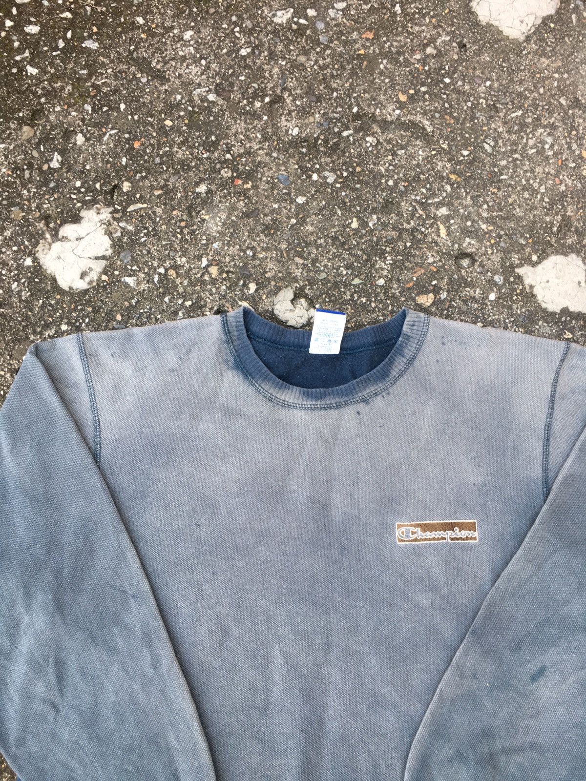 Champion Vintage 90’s Champion Box Logo Sun Faded Size US L / EU 52-54 / 3 - 4 Thumbnail