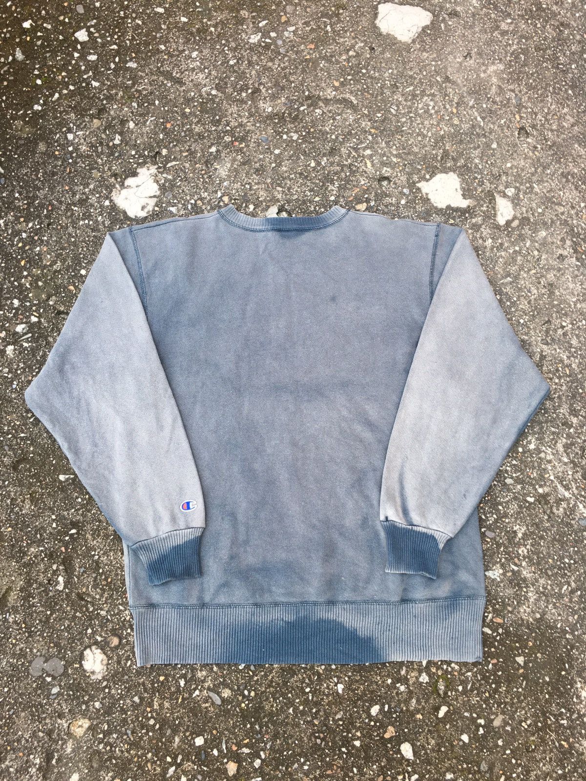 Champion Vintage 90’s Champion Box Logo Sun Faded Size US L / EU 52-54 / 3 - 8 Thumbnail