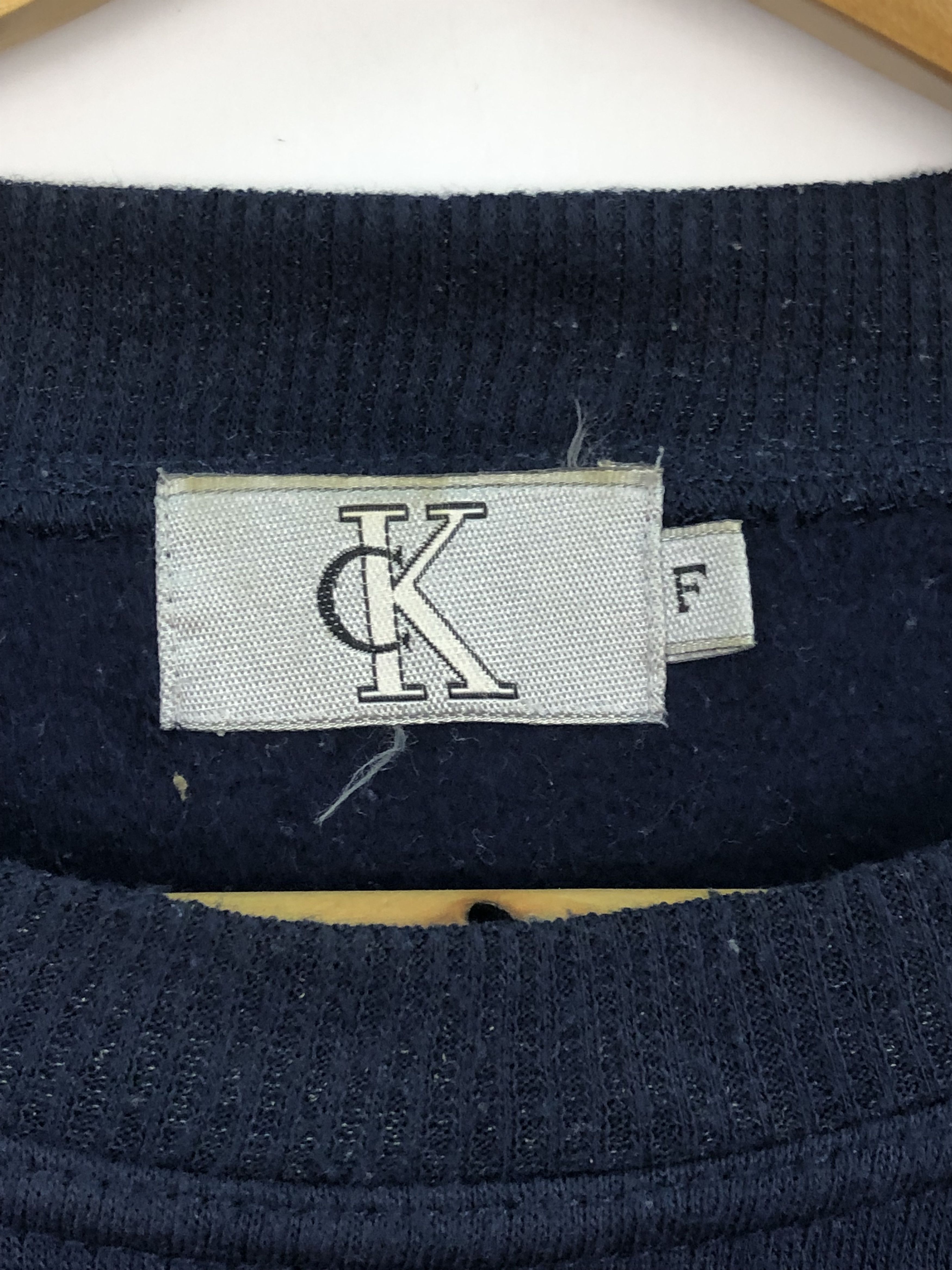 Calvin Klein × Vintage Vintage Calvin Klein Sweatshirt Size US L / EU 52-54 / 3 - 8 Thumbnail