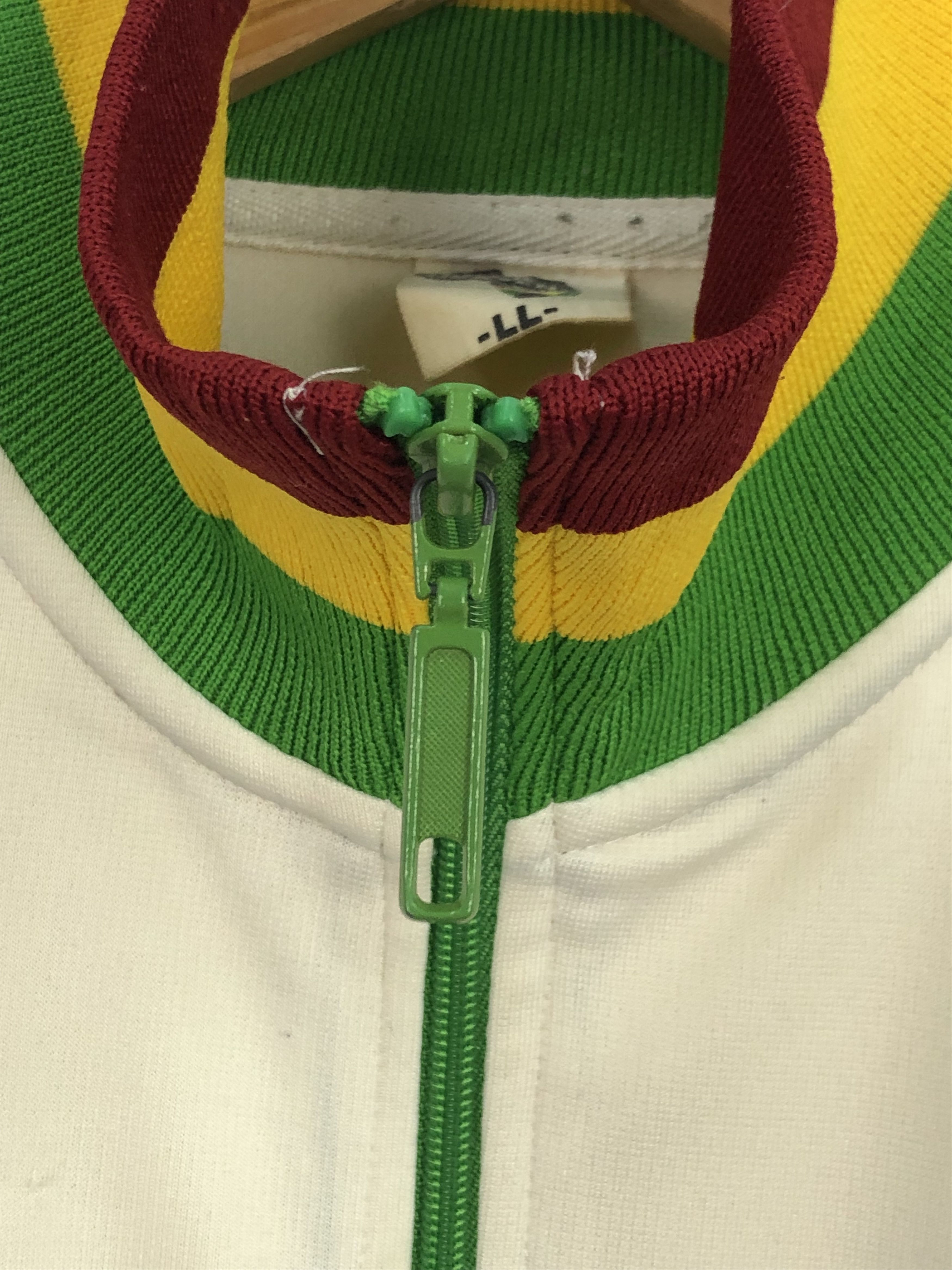 Vintage Vintage Rasta One World Bob Marley Size US L / EU 52-54 / 3 - 9 Thumbnail